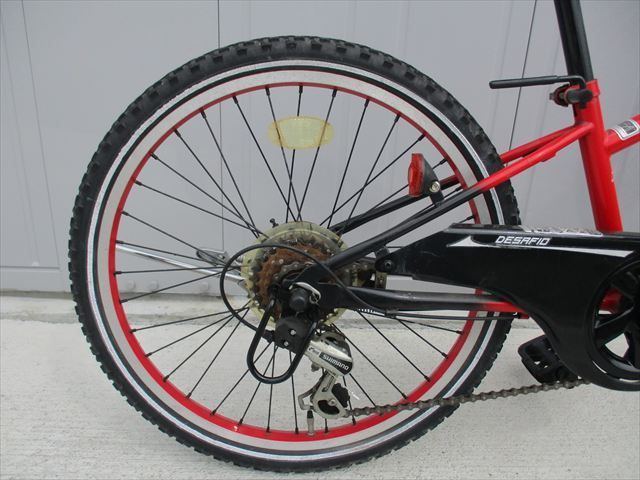 F46☆整備済み☆完成車発送☆中古子ども自転車【22インチ 赤 後ろ