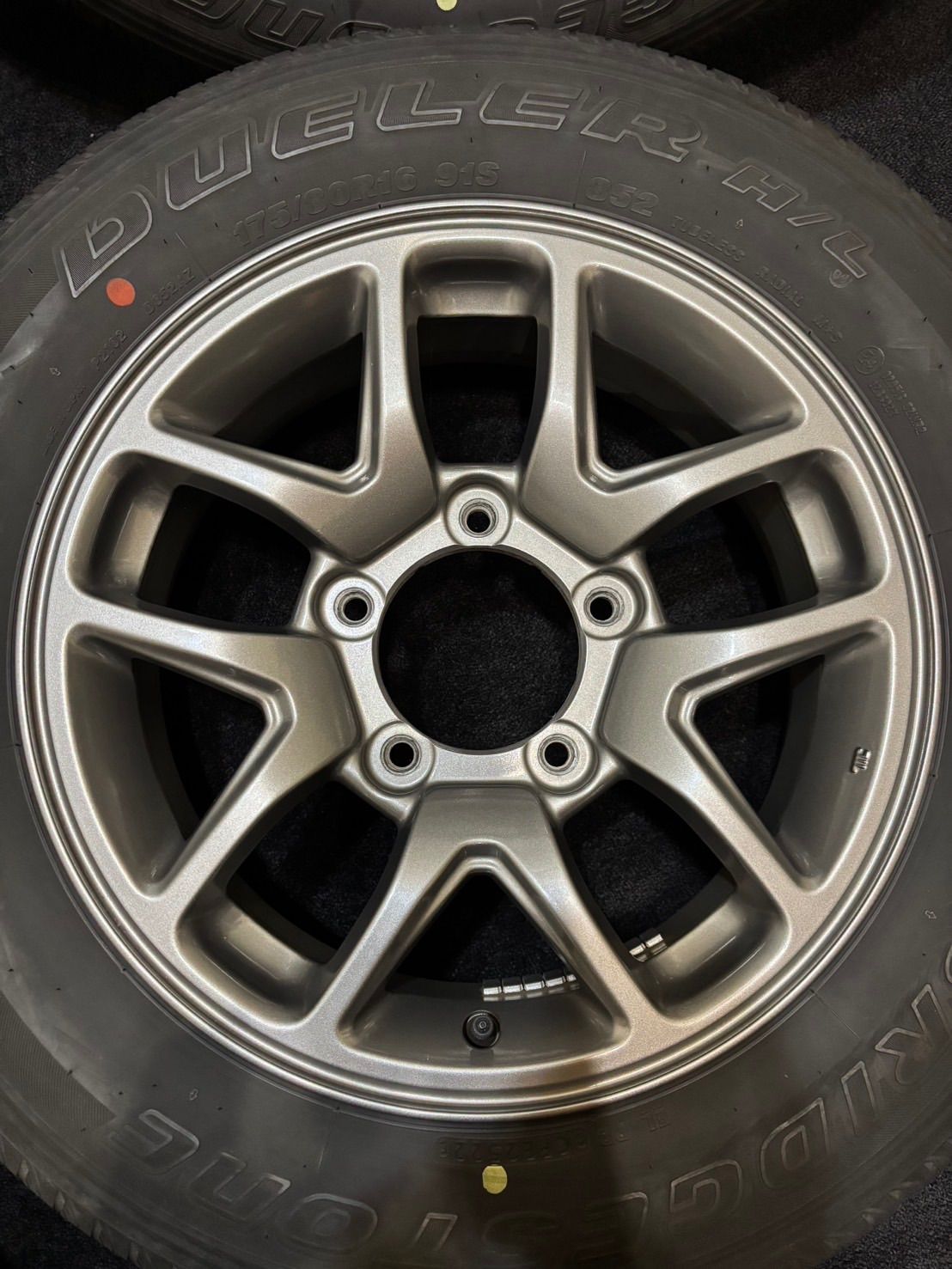 ☆175/80R16 BRIDGESTONE/DUELER H/L 852 22年製 スズキ JB64 ジムニー