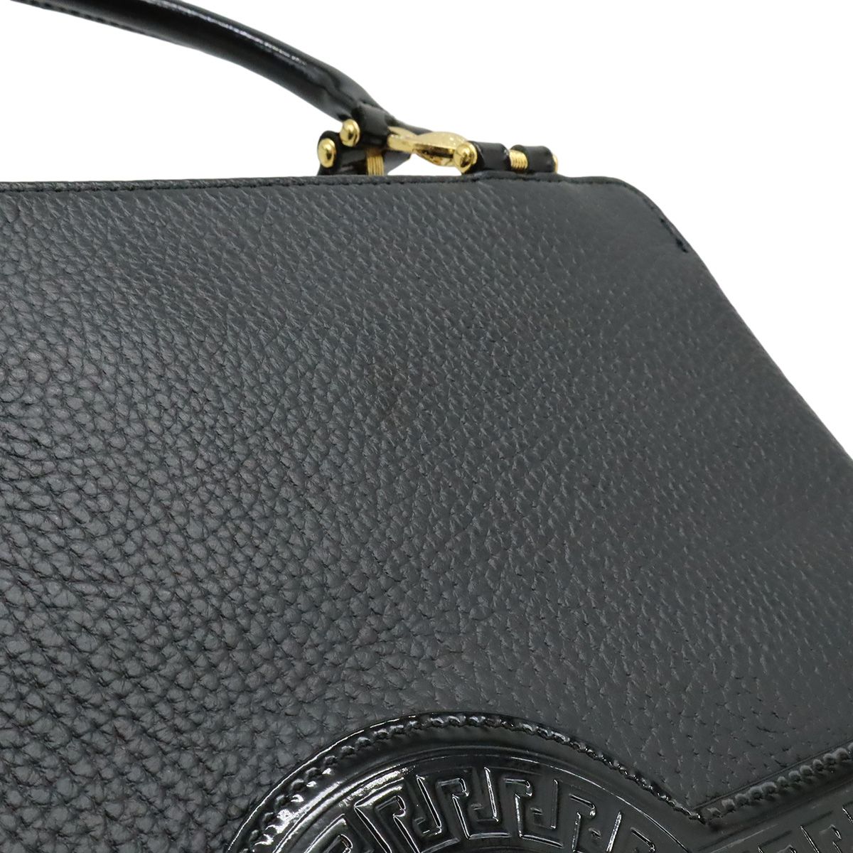 GIANNI VERSACE ジャンニ ヴェルサーチェ ヴェルサーチ ベルサーチ