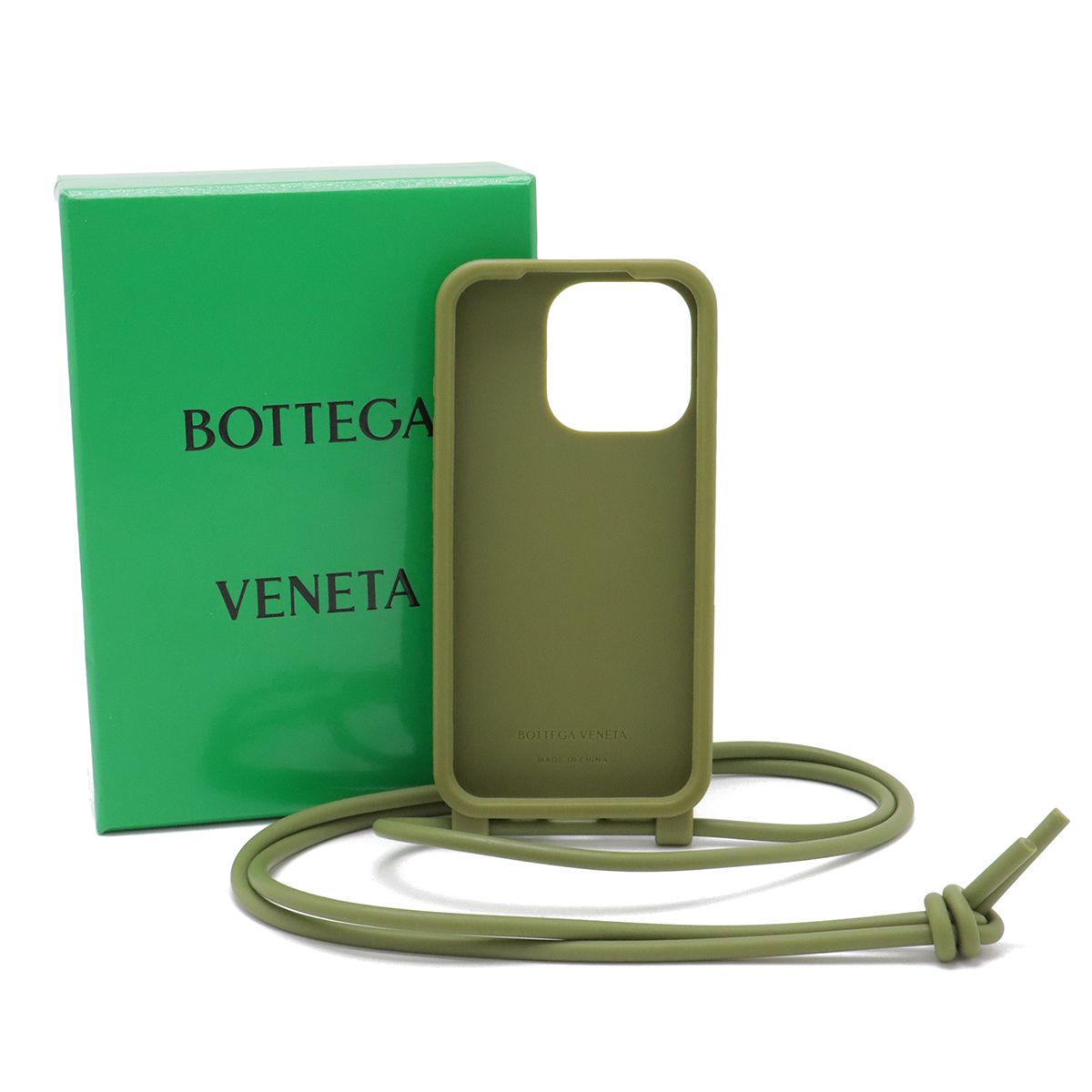 BOTTEGA VENETA オリーブグリーンiPhone15ケース【新品未使用 新品未使用】BOTTEGA VENETA iPhoneケース12pro 紐付 (BOTTEGA VENETA