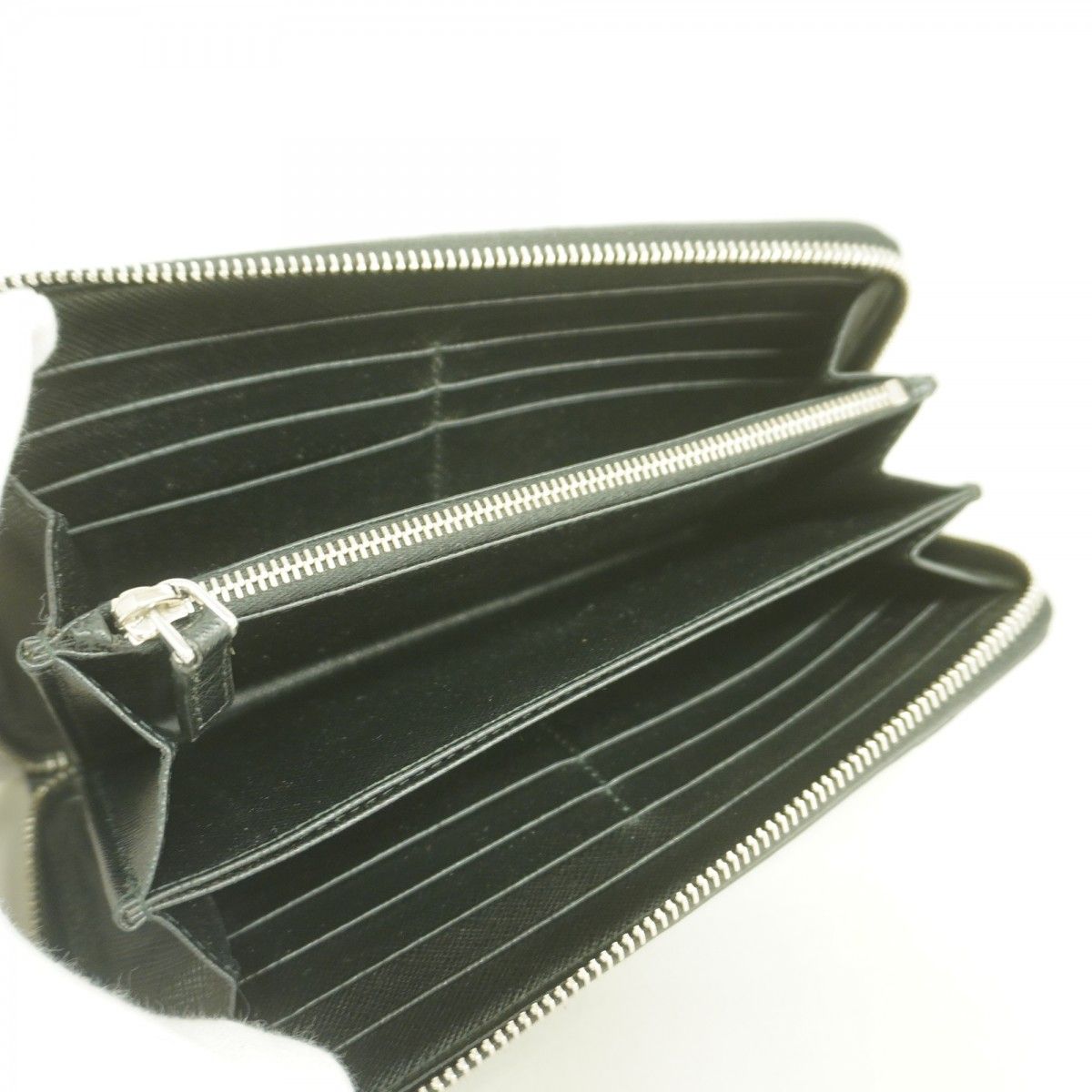 6dd4618-k】プラダ 長財布 サフィアーノ レザー ブラック シルバー金具