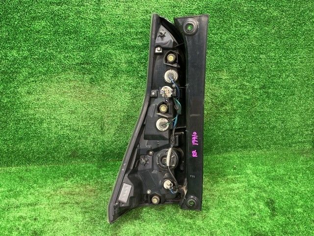 コト LEDテールランプ 220-23682 日本製 日産セレナ HFC26 セレナ GNC27 右テールランプ・テールライト X コイト 220-23719 26550