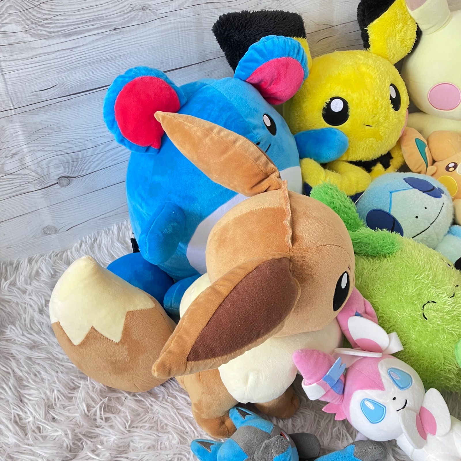 【20点】ポケモン　ぬいぐるみ　大量まとめ売り 美品 ポケモン ぬいぐるみ 大量まとめ売り 20点セット ポケモン