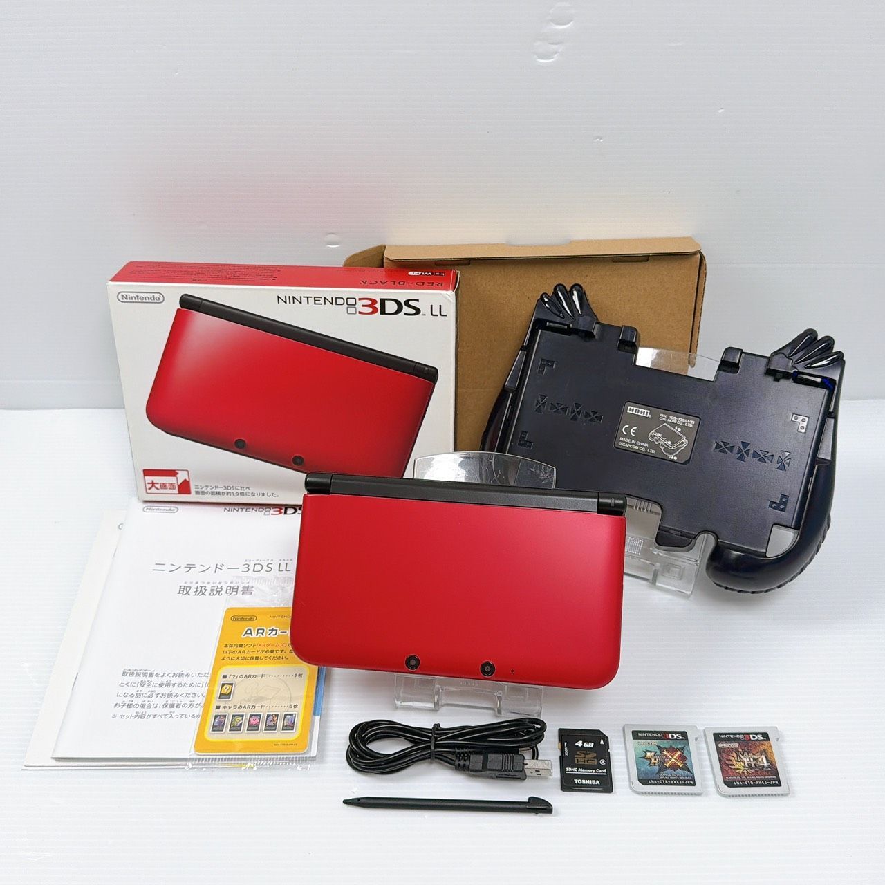 極美品 ニンテンドー3DS LL レッド×ブラック LL レッド×ブラック 極美品
