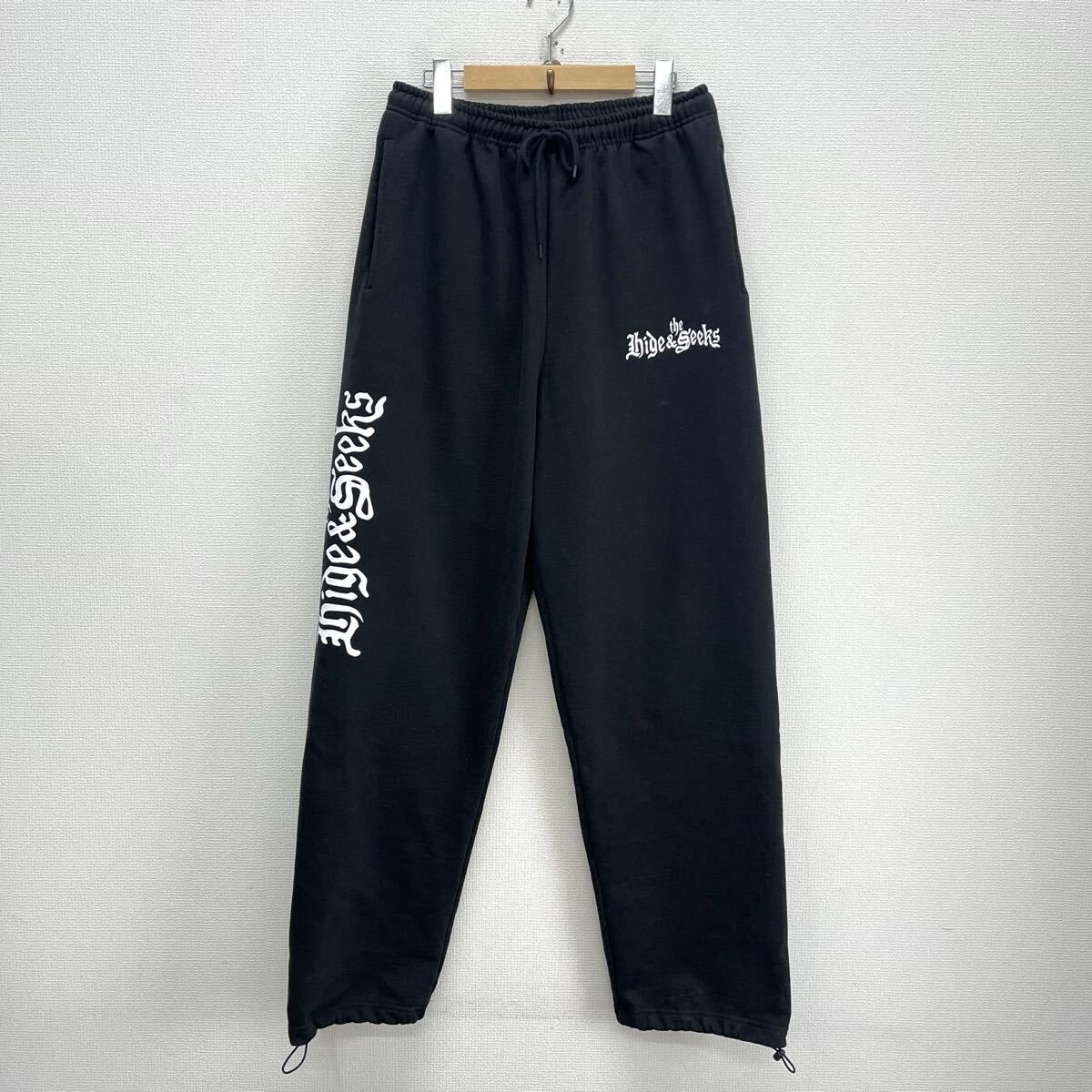 HideandSeek×Toru Nishiura スウェットパンツ　店舗限定 HideandSeek × Toru Nishiura ※こちらのカラーはHideandSeek Flag Shop