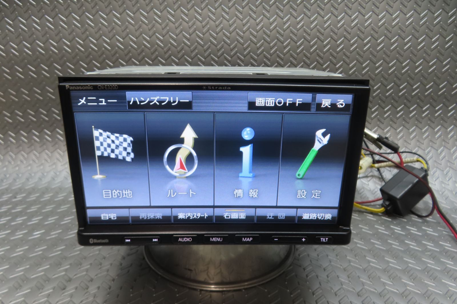 パナソニックメモリーナビ、CN-E320D、美品、保証付き パナソニックCN