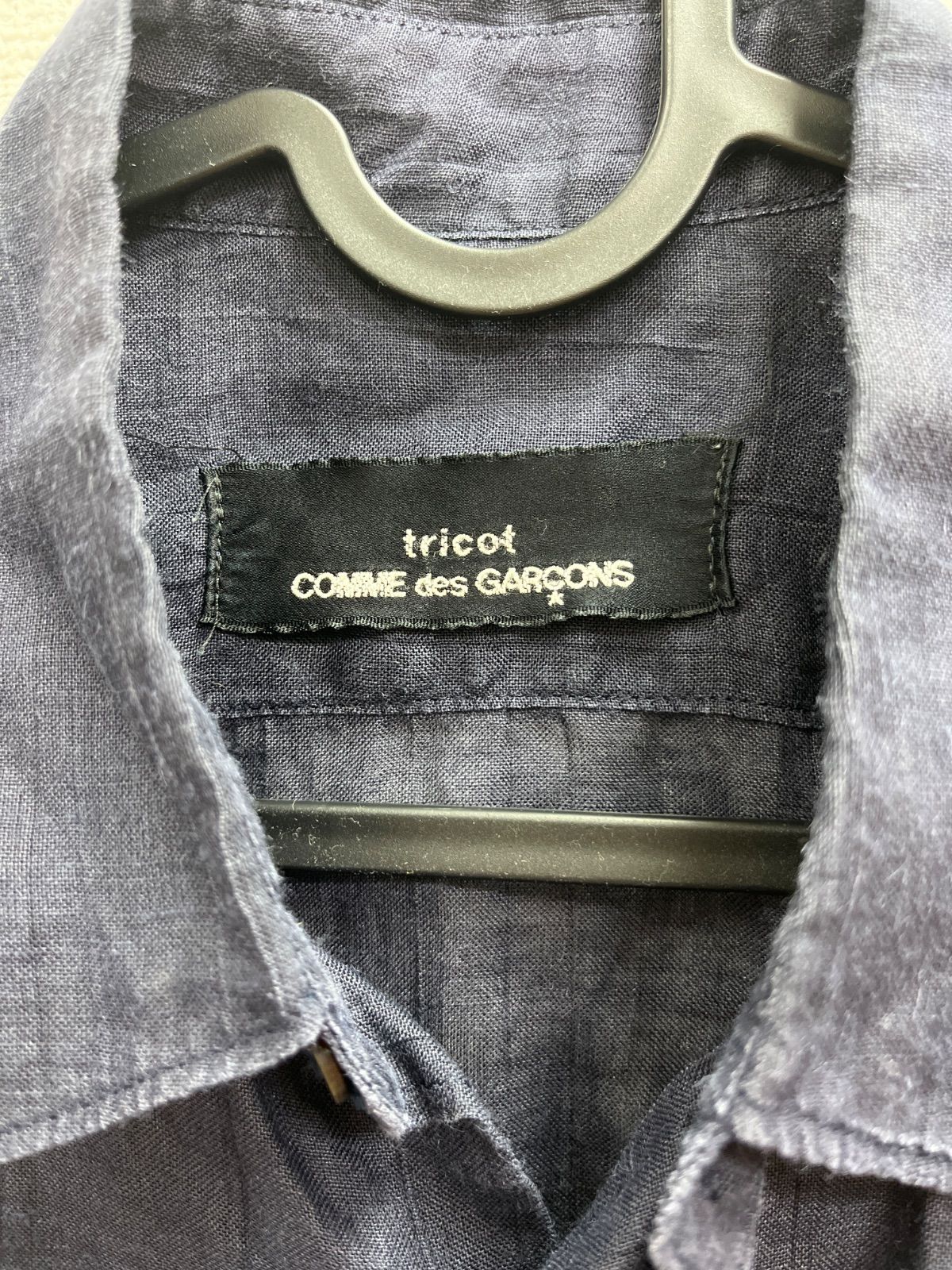 28. tricot COMME des GARCONS トリココムデギャルソン　ノースリーブ　シャツ　ネイビー　レディース　麻