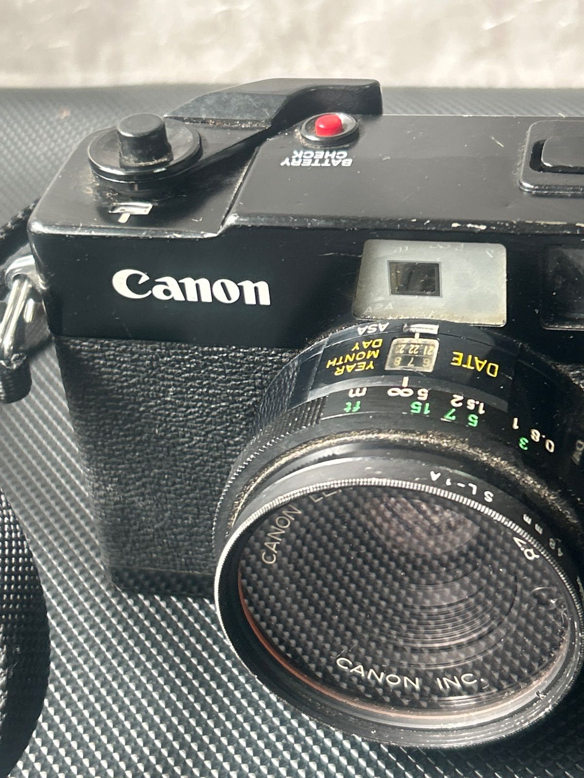 昭和レトロ】Canon A35 Datelux フィルムカメラ - メルカリ 昭和レトロ】Canon A35 Datelux フィルムカメラ - メルカリ