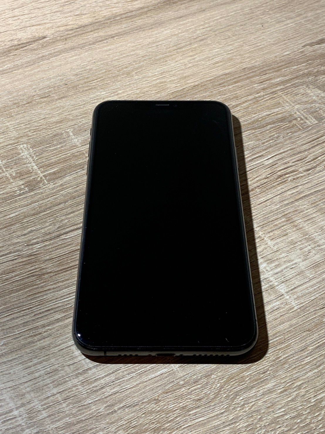 9006 iPhone 11 Pro Max 256GB ジャンク品 - メルカリ