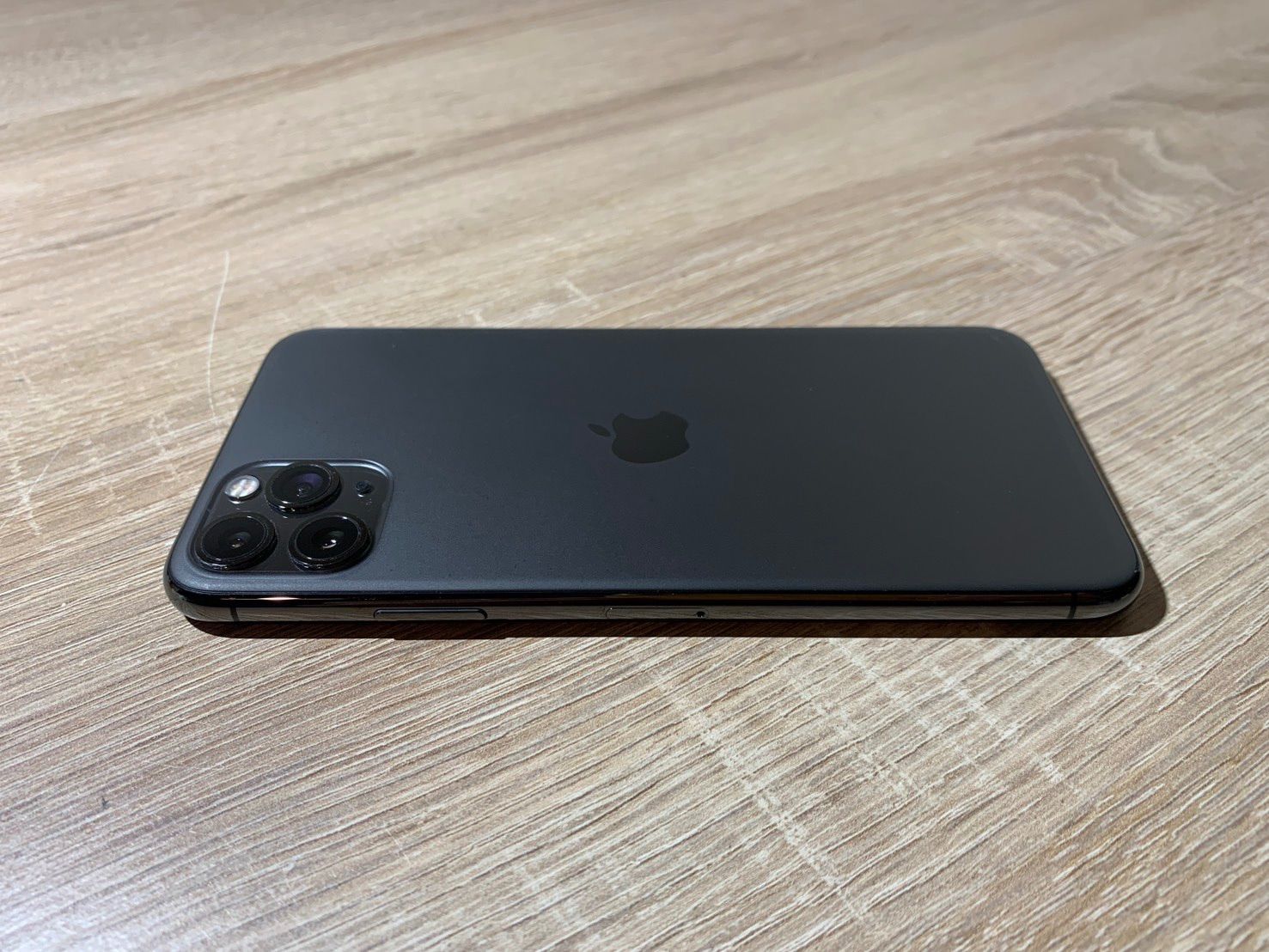 iPhone 11 Pro Max 256GB ジャンク品 - メルカリ
