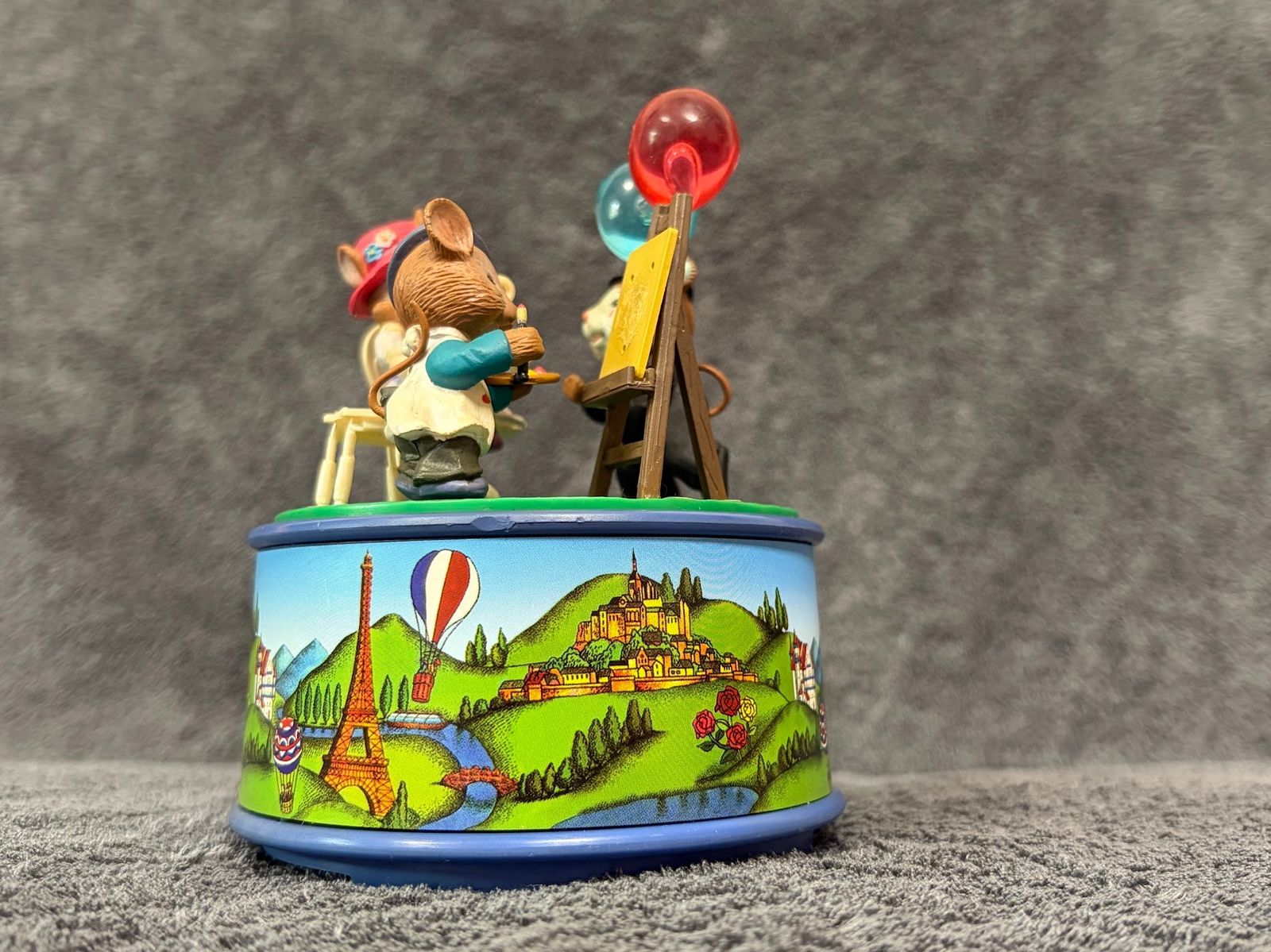 ☆【訳あり】ENESCO パリの絵描き Lustre Fame Musical I LOVE PARIS