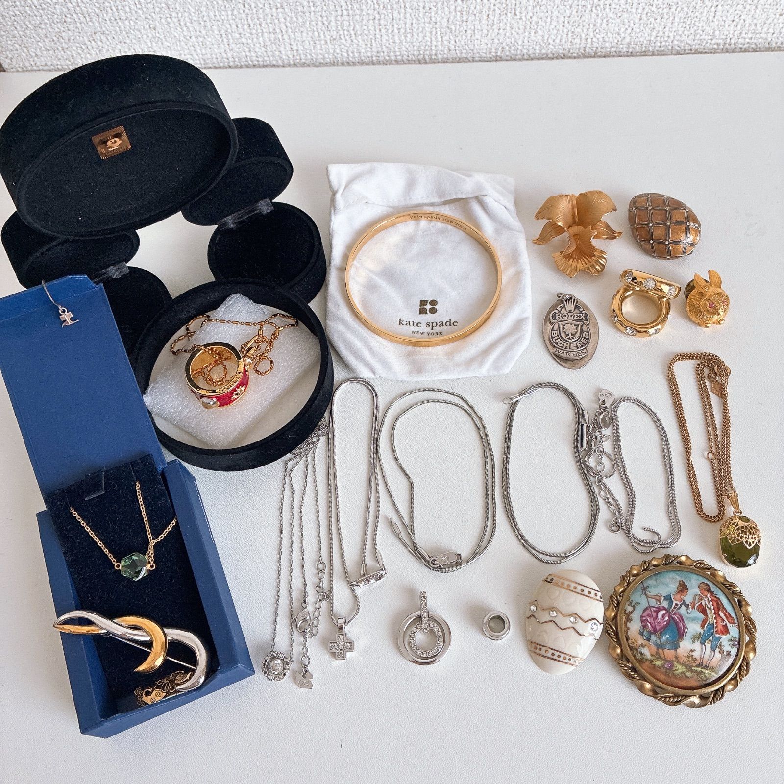 ブランド アクセサリー まとめ売り】 SWAROVSKI / Nina Ricci / Disney 
