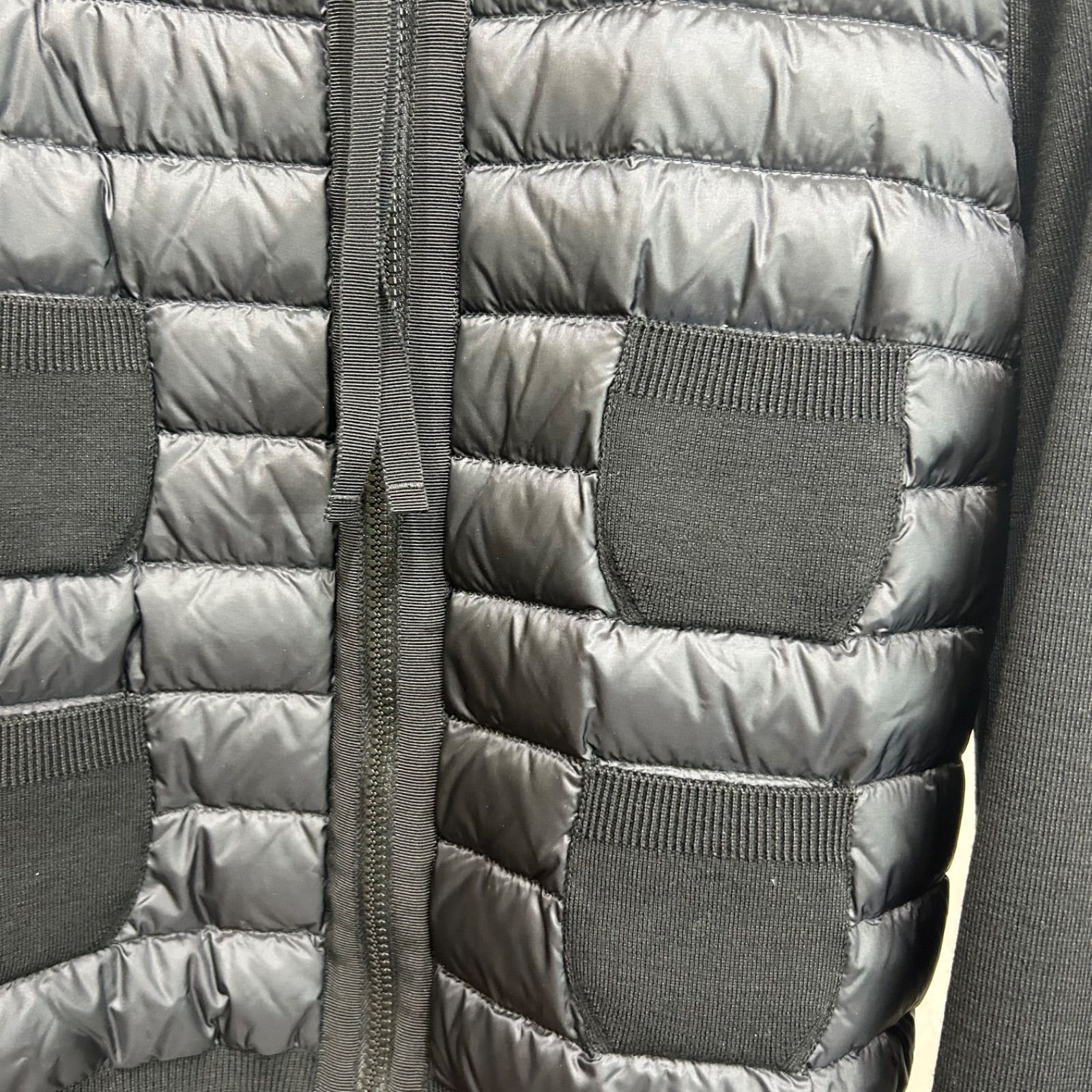 未使用】 MONCLER モンクレールダウンニットカーディガン黒S - メルカリ