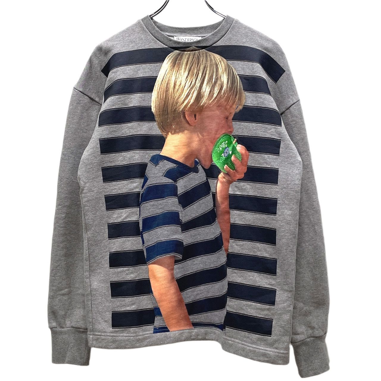 J.W. Anderson 23SS BOY WITH APPLE ボーイプリントアップル刺繍クルー 