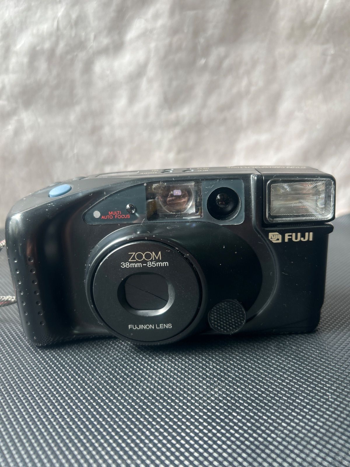 フィルムカメラ　3点セット　メルカリ市のため値下げ中 ジャンク品】フィルムカメラ 3点セット - メルカリ