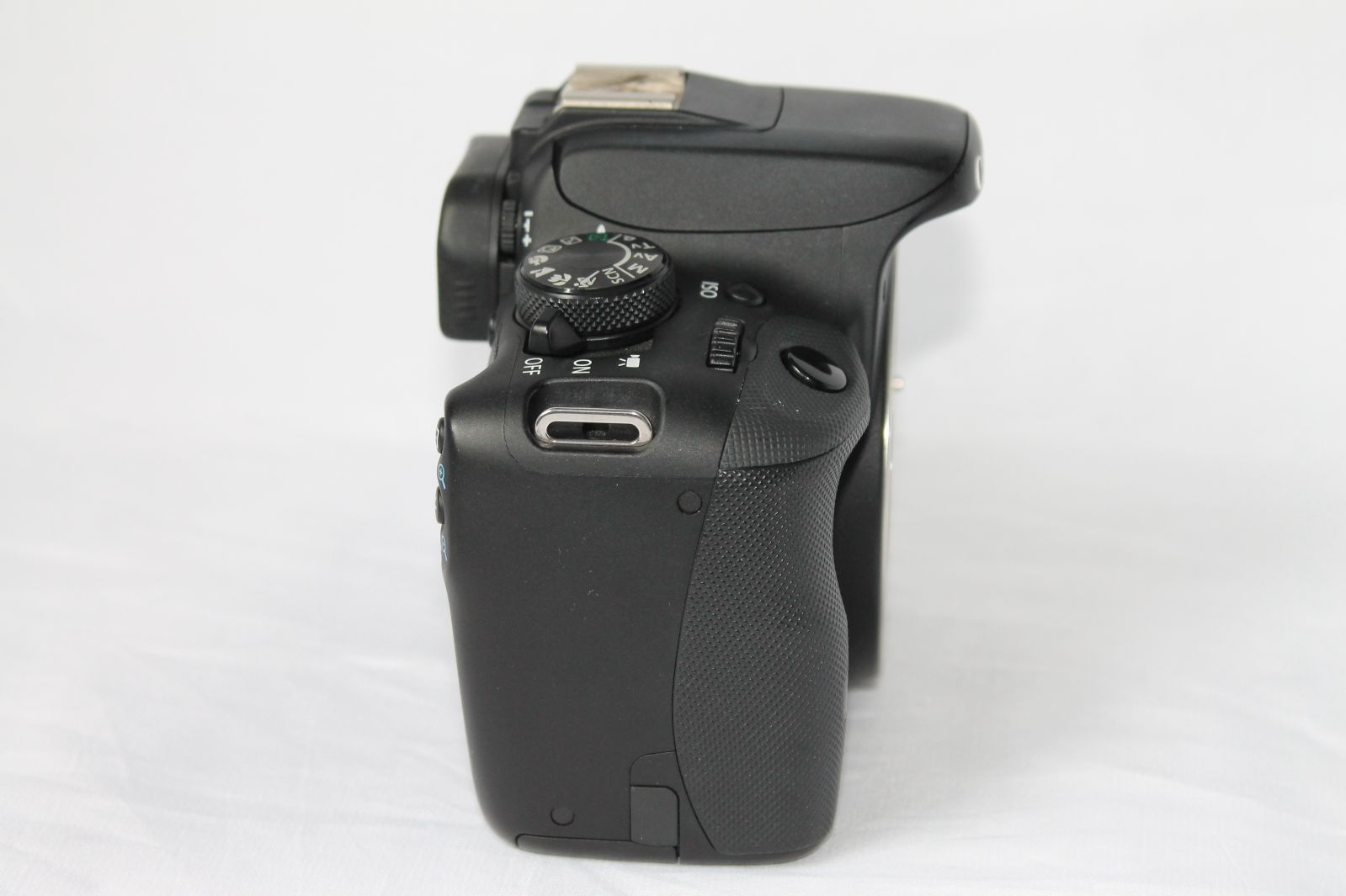 Canon EOS Kiss X7 レンズ 3本セット 一眼レフ カメラ セット - メルカリ