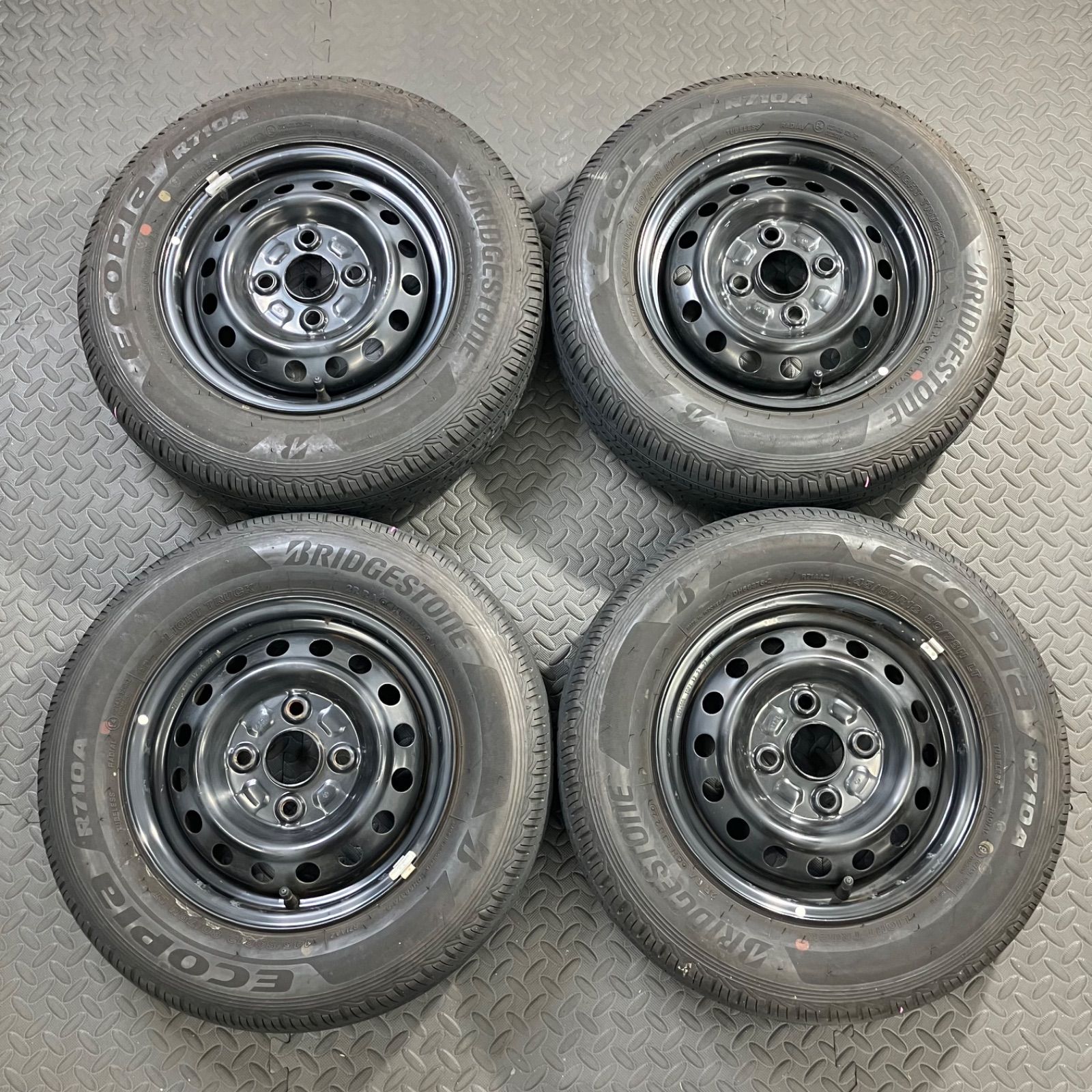 22年製 145/80R12 80/78N LT ブリヂストン エコピアR710A ダイハツ ハイゼット ピクシスバン【1513E】