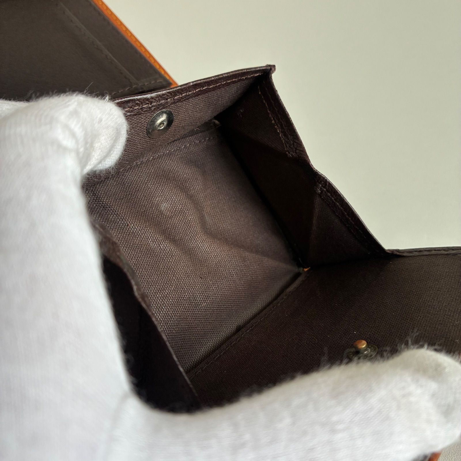 m+ エムピウ ミッレフォッリエII P25 コニャック ヌメ革 折り財布
