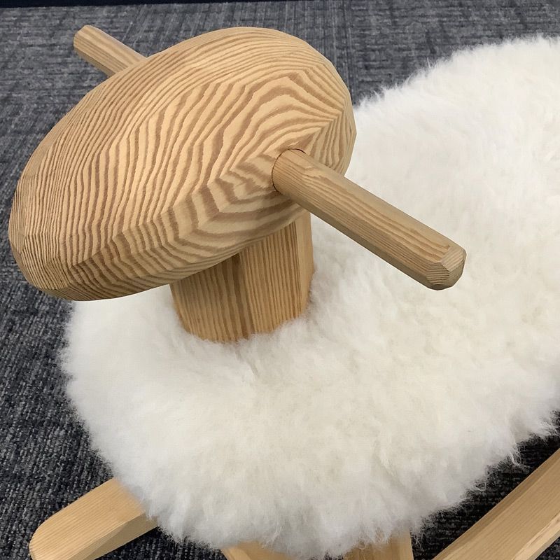 puu ja puu プーヤプー 北欧 手作り パイン材 ムートン 羊 スツール 楽天市場】SALE puu ja puu/プーヤプー 子羊/Mee 羊型スツール 北欧