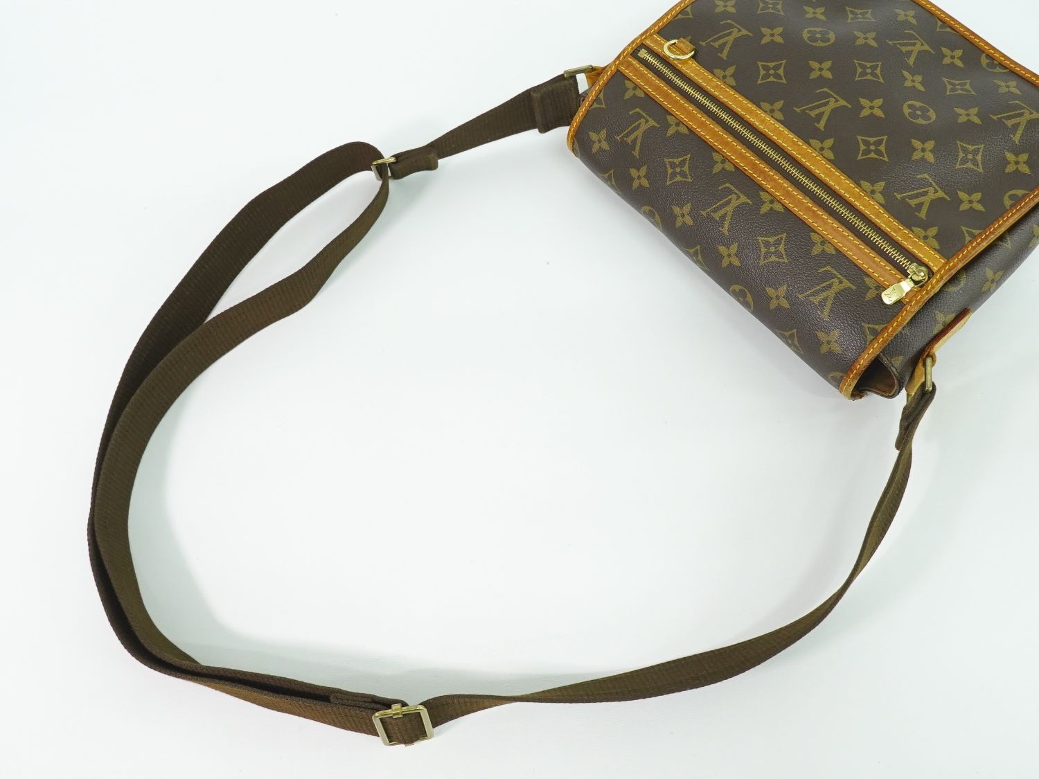 本物 ルイヴィトン LOUIS VUITTON LV メッセンジャー ボスフォール PM モノグラム ショルダーバッグ ポシェット ブラウン M40106 ビトン バッグ 中古・ 本物 ルイヴィトン LOUIS VUITTON LV メッセンジャー ボスフォール PM
