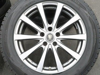 【走行短め】DUNLOP WINTER MAXX SJ8+ 225/60R18 18インチ スタッドレス 4本 23年製 ハリアー エクストレイル レクサスNX RAV4等　(KTN442) WINTER MAXX デリカD5 エクストレイル CX8 ハリアー スタッドレス