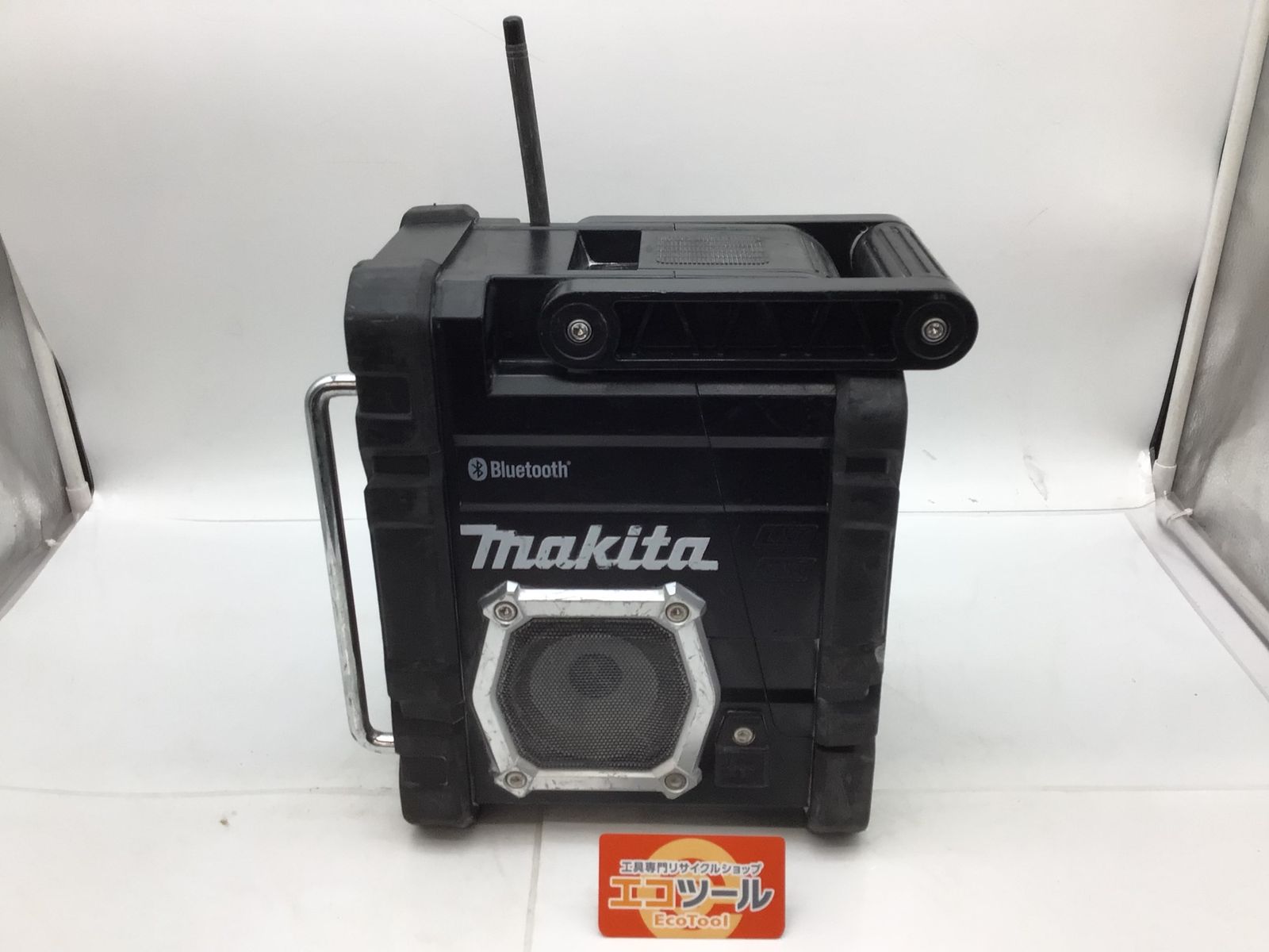 中古品】Makita/マキタ MR108B ☆ Bluetooth搭載 充電式ラジオ 