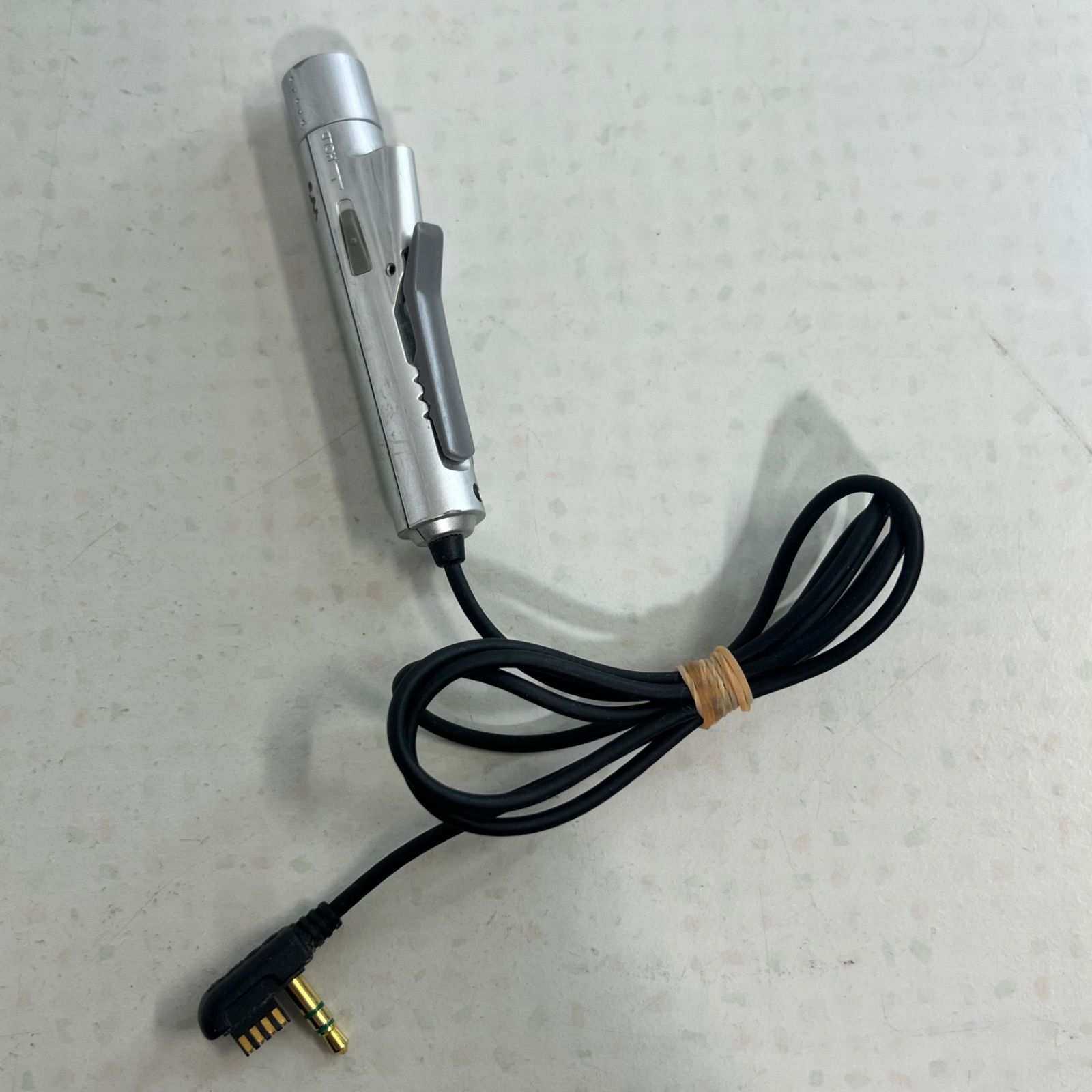 ジャンク】ソニー SONY MZ-R909 ポータブルMDプレーヤー MD - メルカリ