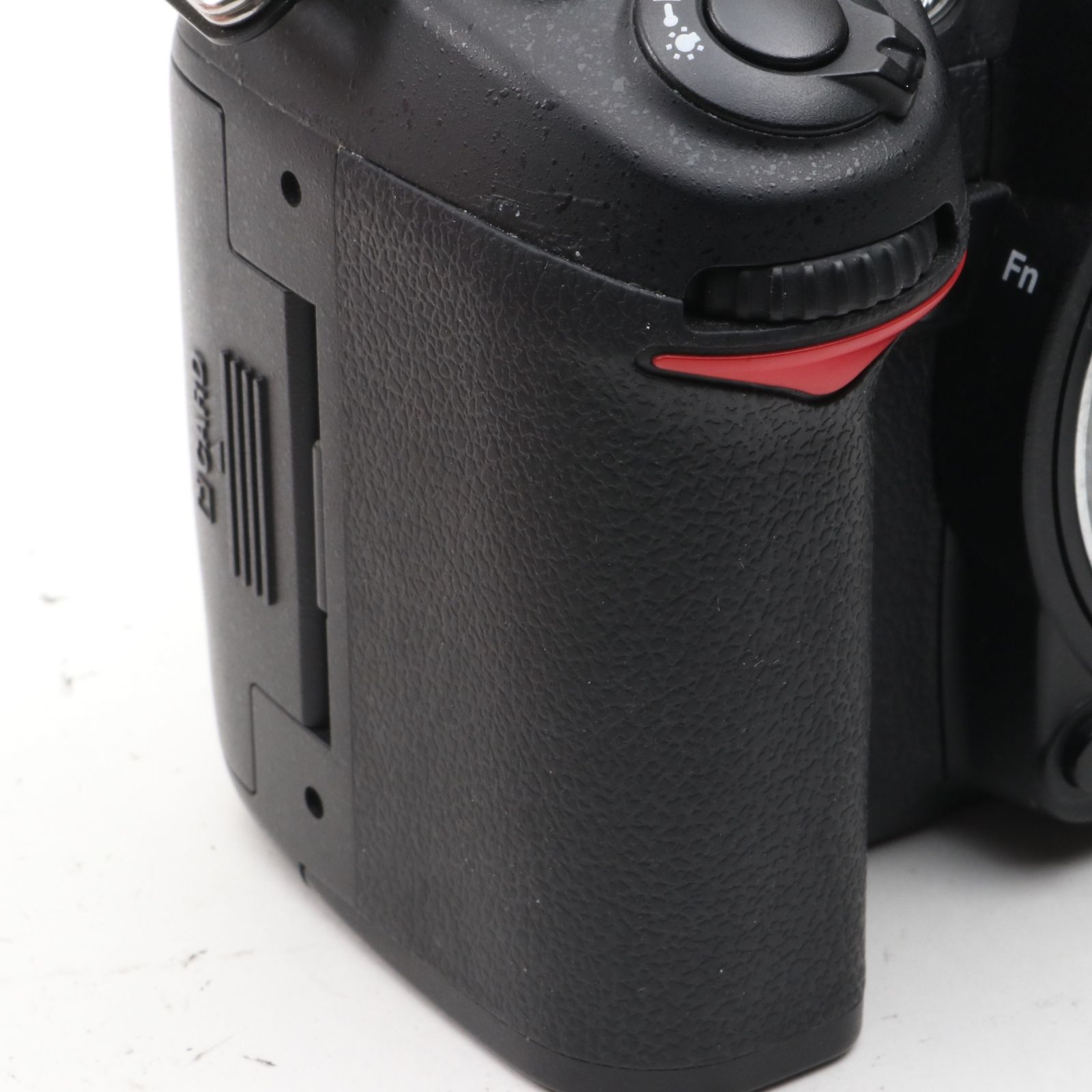 シャッター回数：13500回】Nikon D7000 ボディー デジタル一眼レフ