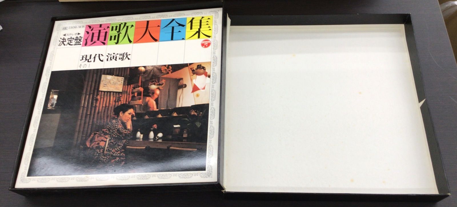 LP 決定盤 昭和演歌大全集 10枚組 レコード 全120曲収録 日本コロムビア 札幌市 白石店 Amazon.co.jp: 決定盤 昭和演歌大全集 レコード LP 10枚組 全120曲