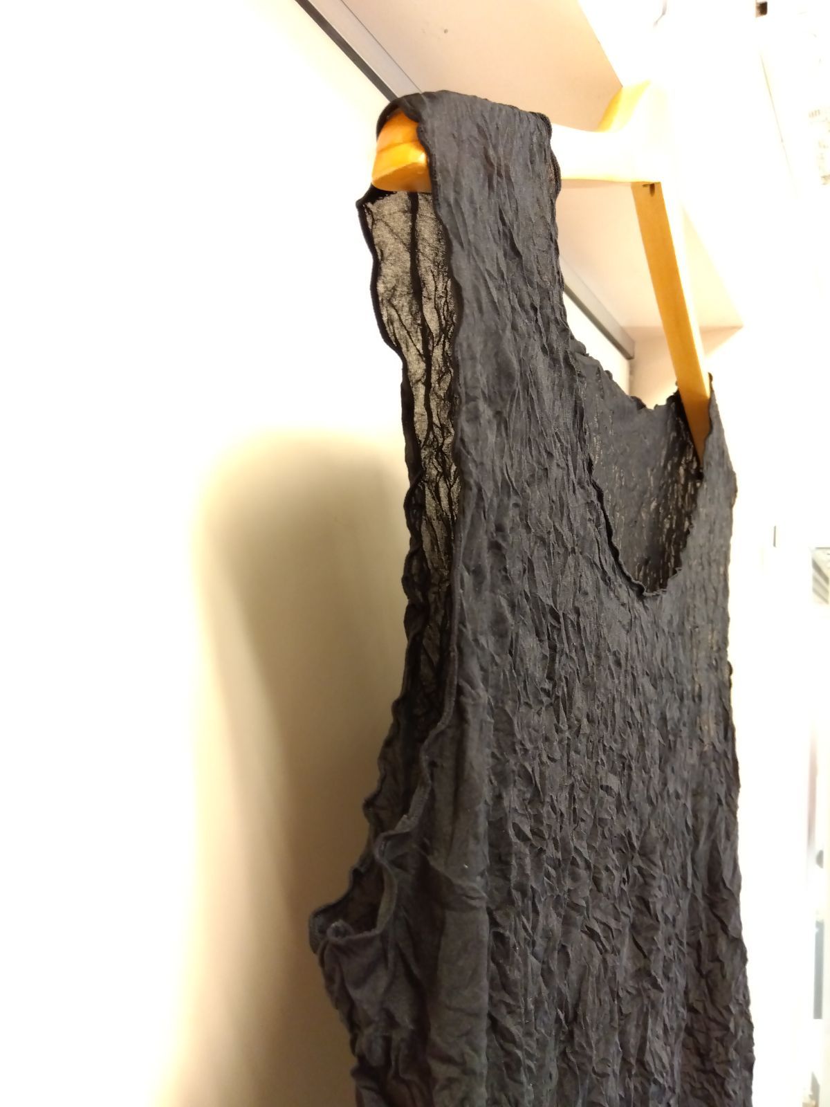 M7 イッセイミヤケ ISSEY MIYAKE トップス Mサイズ ブラック 黒 シワ 