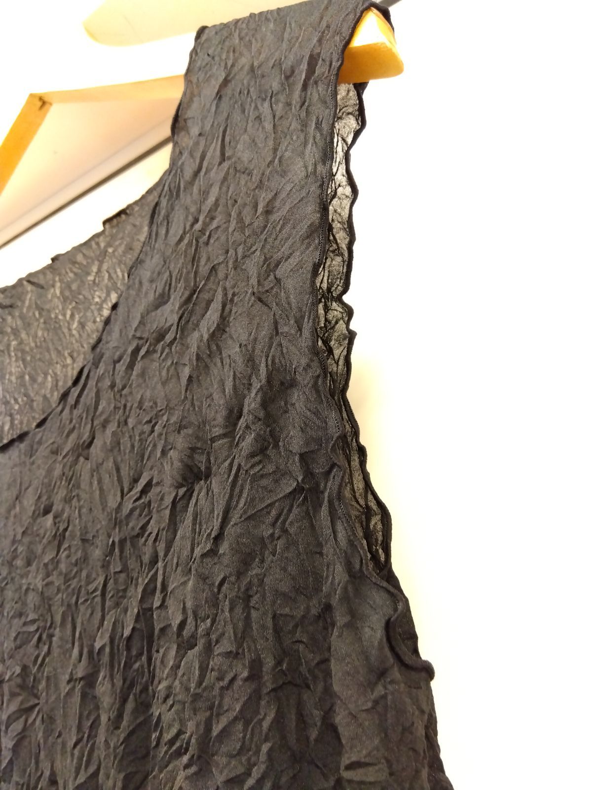 M7 イッセイミヤケ ISSEY MIYAKE トップス Mサイズ ブラック 黒 シワ 