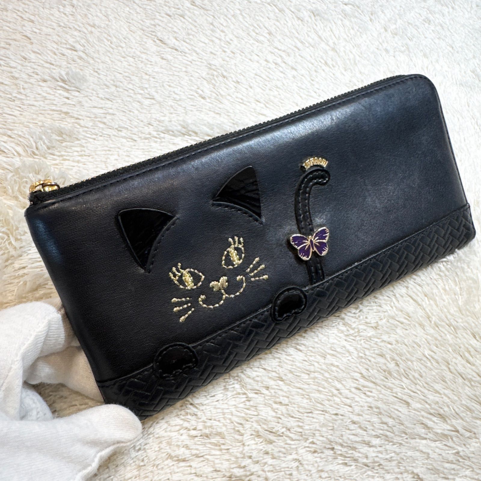 ANNA SUI アナスイ　ねこ　うさぎ　長財布 ANNA SUI アナスイ 長財布 L字ファスナー レザー 猫モチーフ - メルカリ