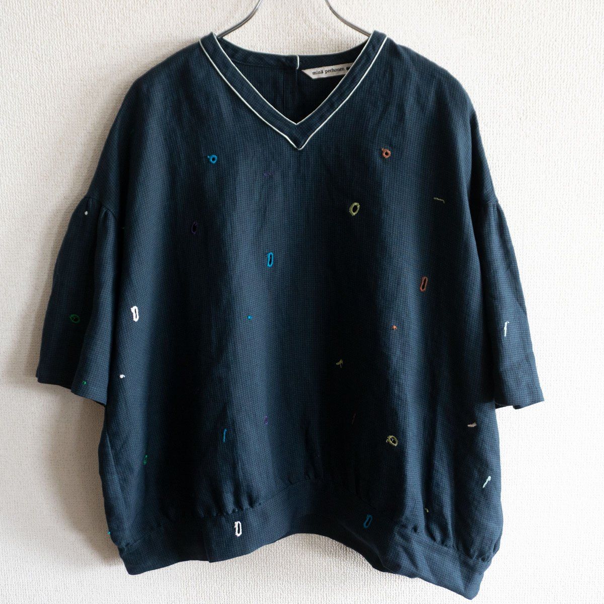 【極美品】mina perhonen【sunny hole ブラウス】38 ミナペルホネン 26040608 極美品】mina perhonen【sunny hole ブラウス】38 ミナペルホネン