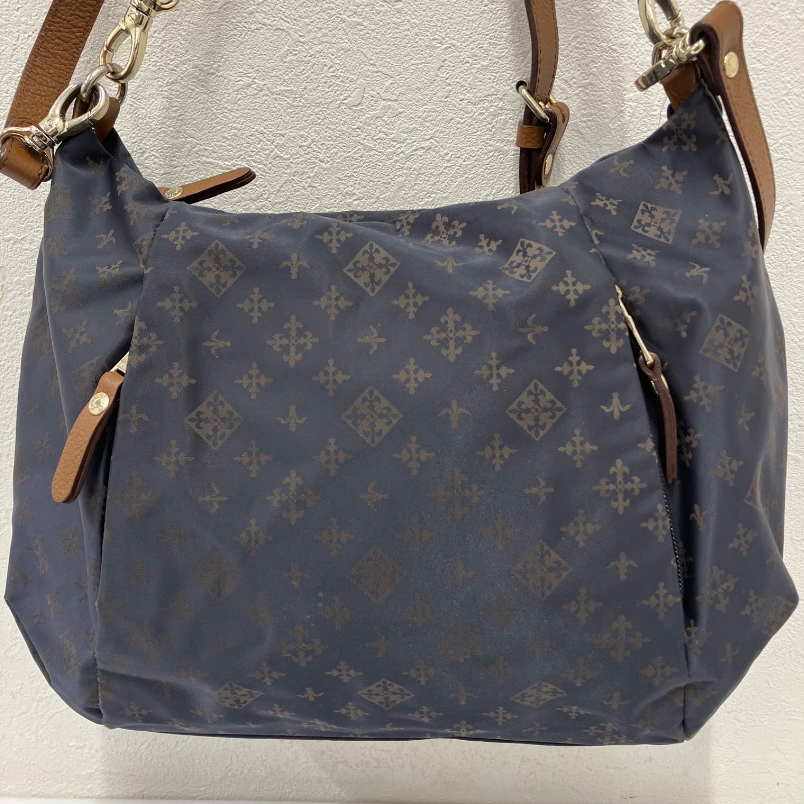美品⭐︎russet 2WAY ショルダーバッグ ネイビー ナイロン レザー 