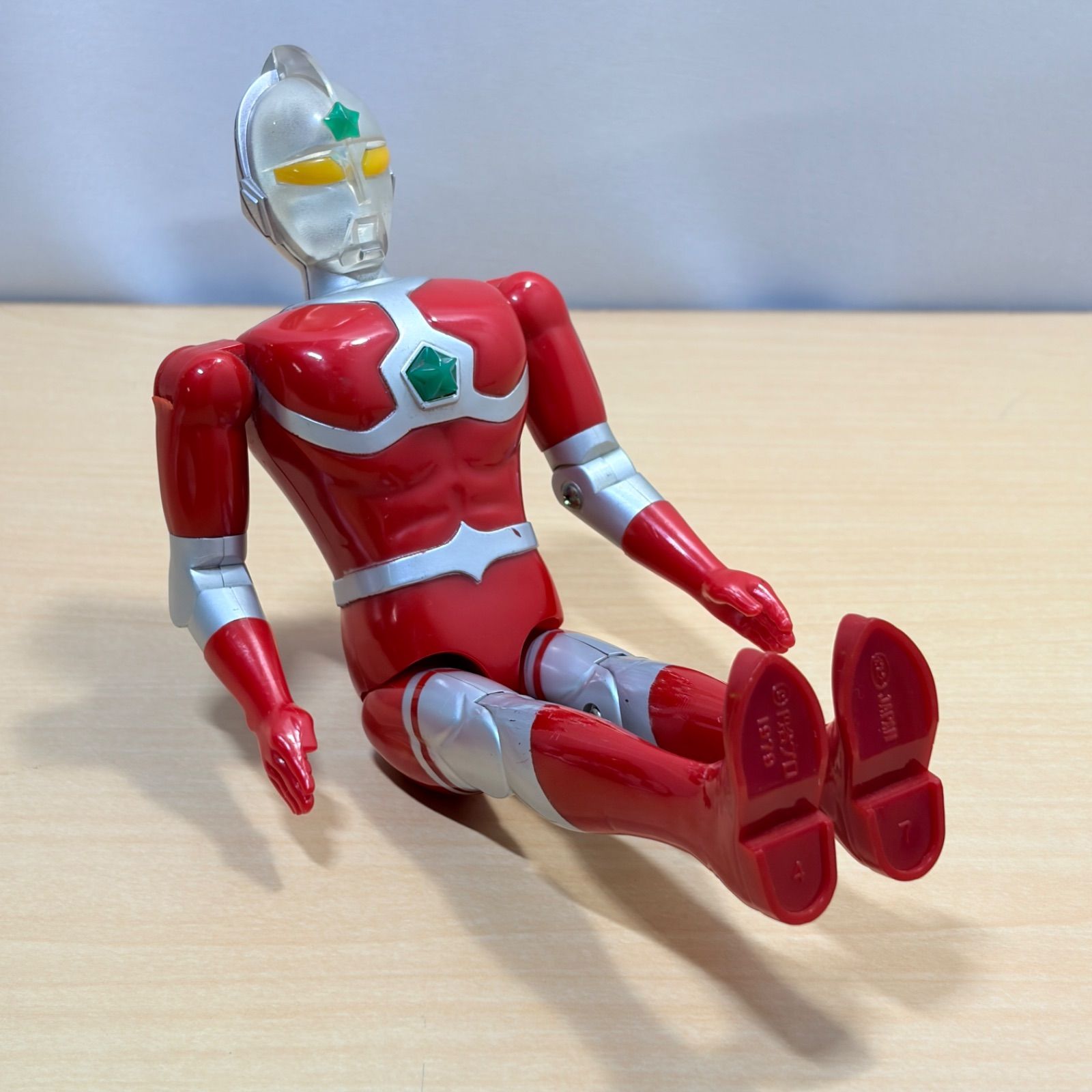 ジャンク品】ウルトラマンジョー 光る エレクトロ光線 ポピー