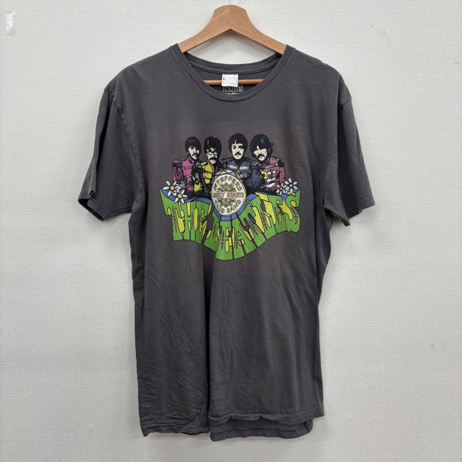 Y338 THE BEATLES L グレー ロックバンド サージェント・ペパーズ 