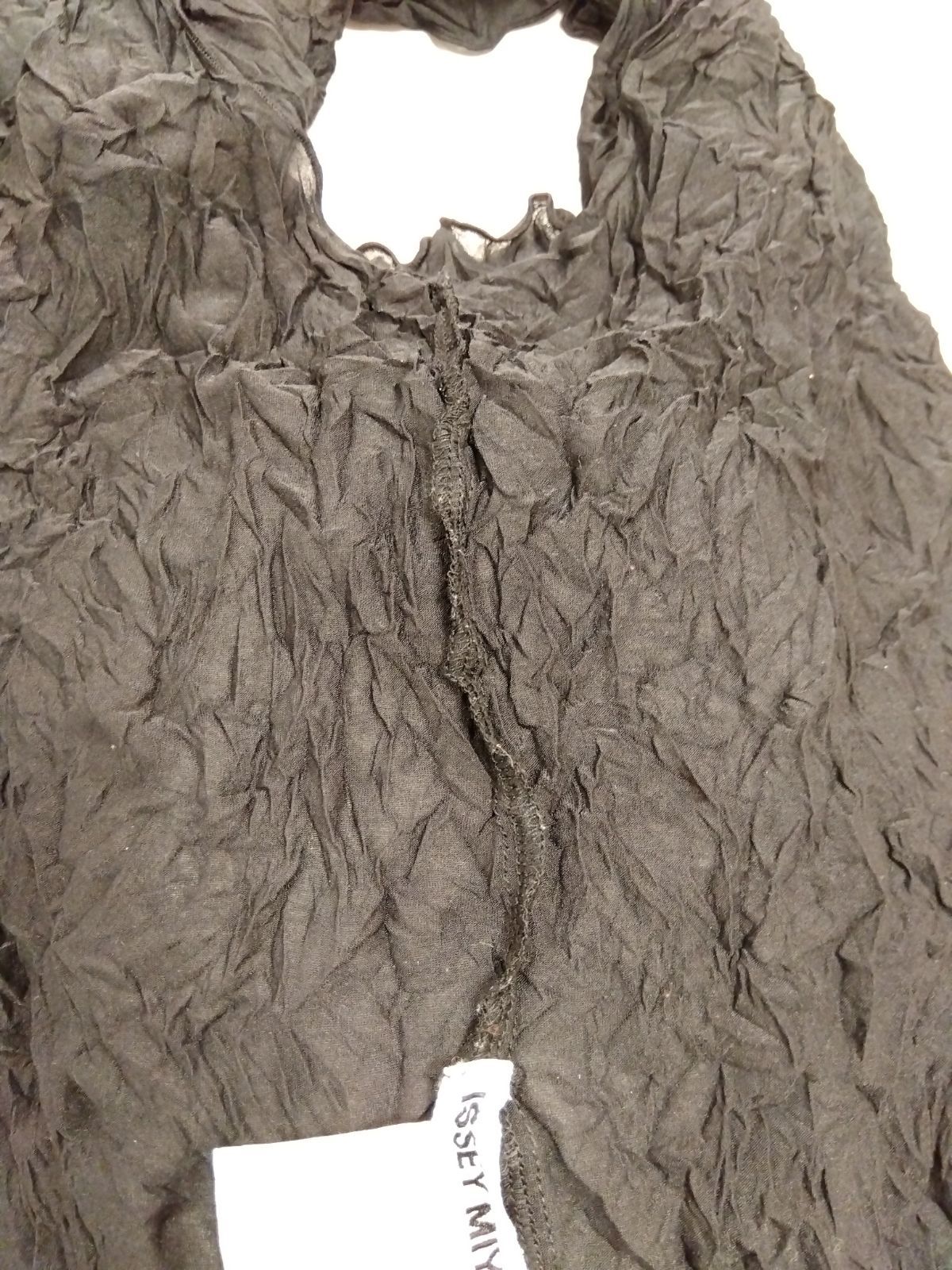 M7 イッセイミヤケ ISSEY MIYAKE トップス Mサイズ ブラック 黒 シワ 