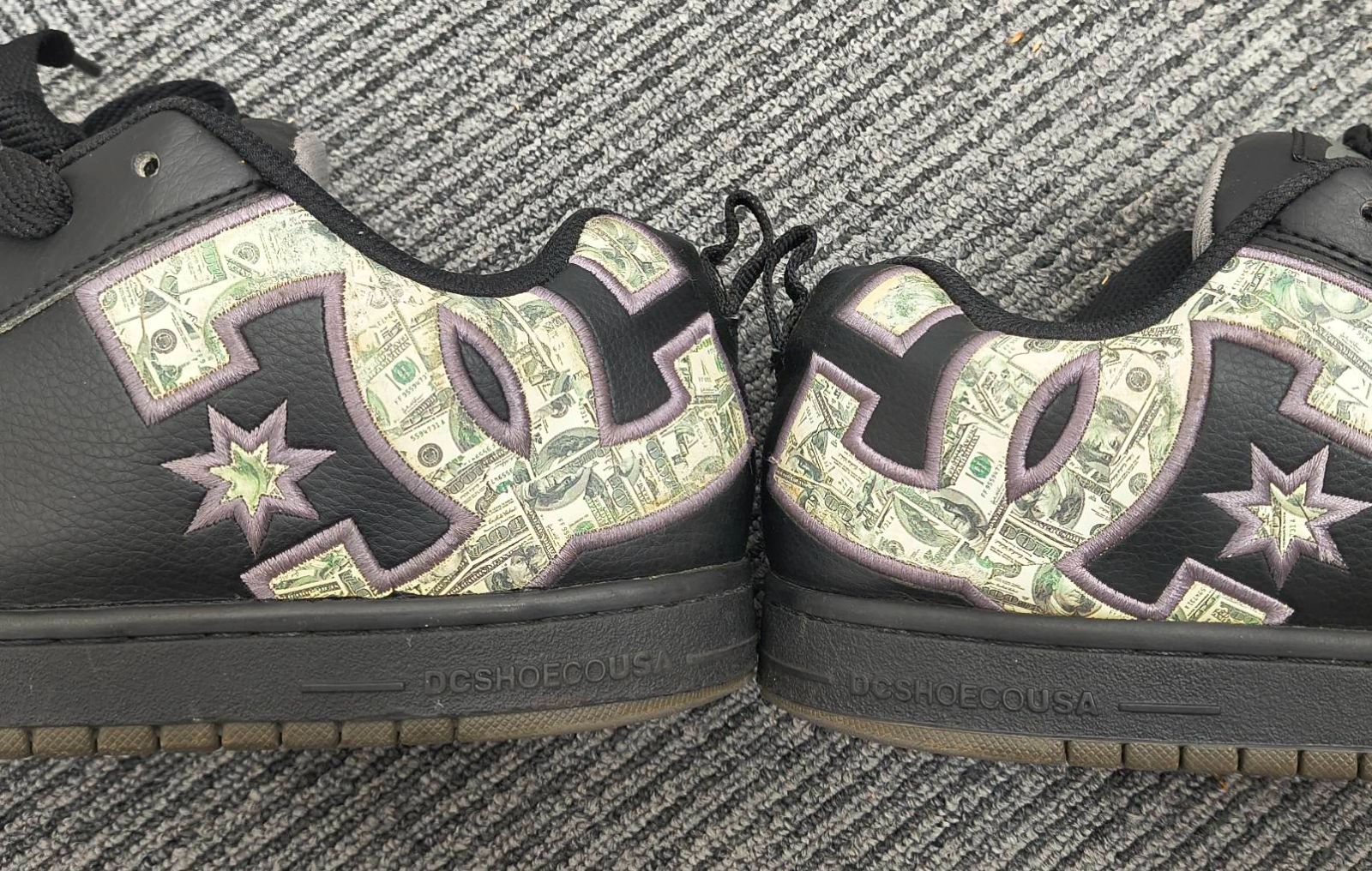 ☆【希少・紙幣柄】DC SHOE COURT GRAFFIK SE 27cm ブラック - メルカリ