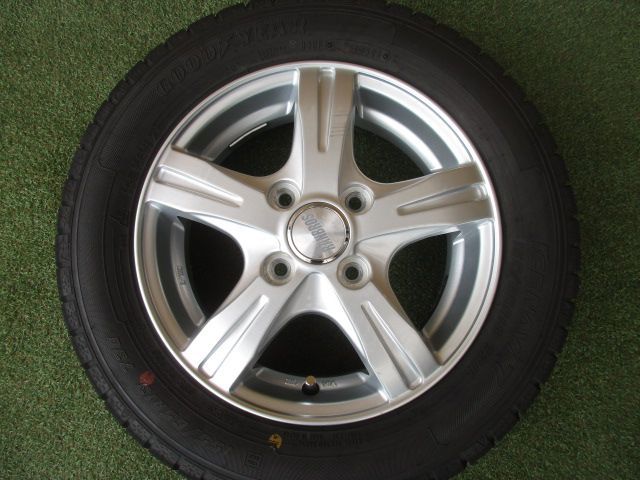 【中古】　送料込み　ランブロス　155/65R13　スタッドレスタイヤ４本　パレット　ライフ　ミラ