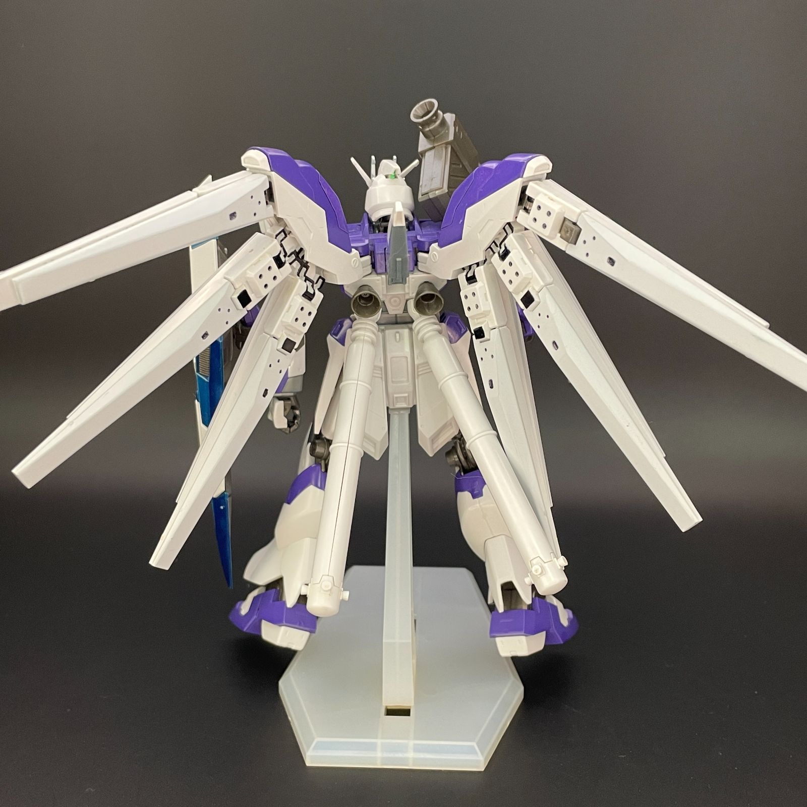 ガンプラ【中古品/塗装、汚れ】 HGUC 1/144 Hi-νガンダム 完成品 組立 