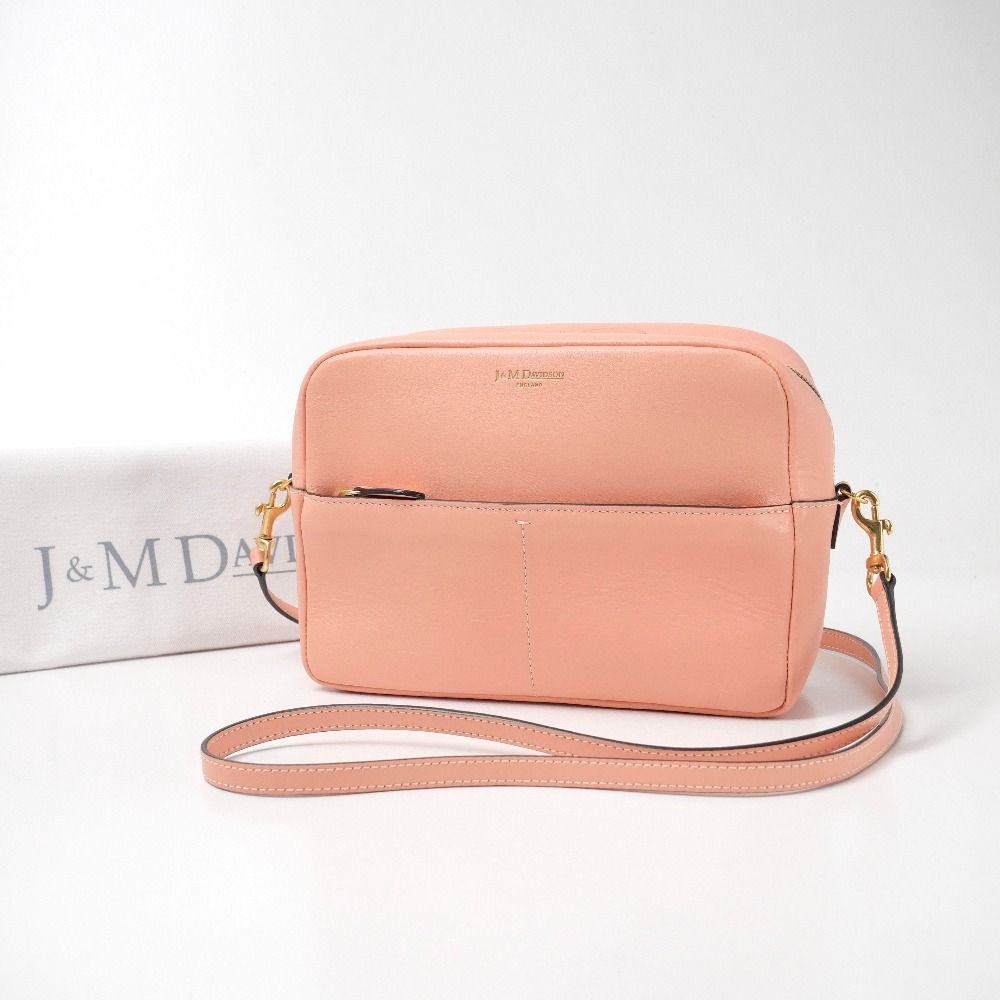 ■美品■J&M Davidson ジェイアンドエムデヴィッドソン GABBY ギャビー ショルダーバッグ スクエア ミニバッグ 鞄 ブランド古着【中古】20260424/RA8809 □美品□J&M Davidson ジェイアンドエムデヴィッドソン GABBY ギャビー