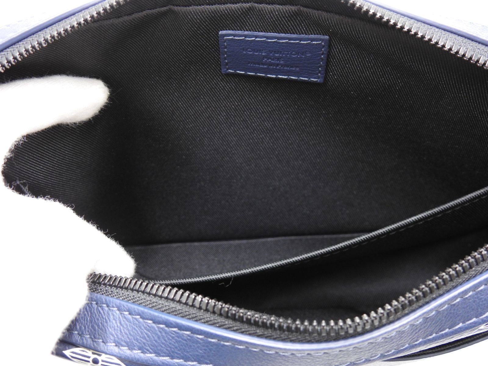 ルイヴィトン トリオ メッセンジャー モノグラムシャドウ ショルダーバッグ レザー ブルーM24753 Trio Messenger Monogram Shadow - gifts - Gifts for Babies | LOUIS