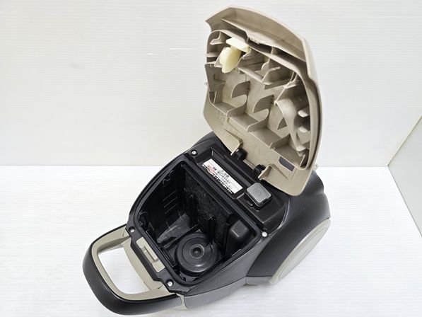 【中古】パナソニック掃除機　MC-PK16G　シャンパンゴールド 中古品】 パナソニック Panasonic 紙パック式 掃除機 吸込仕事率600W