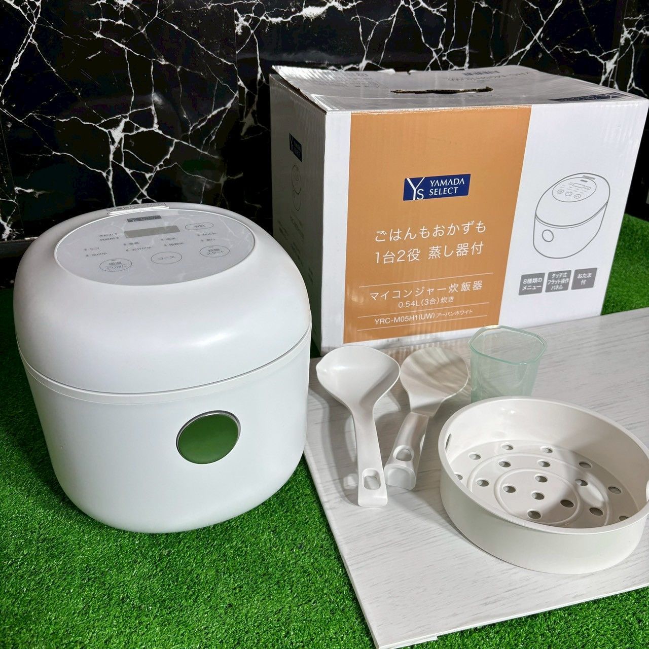 YAMADA ヤマダセレクト 2022年製 マイコン 炊飯器 美品 3合 ホワイト 