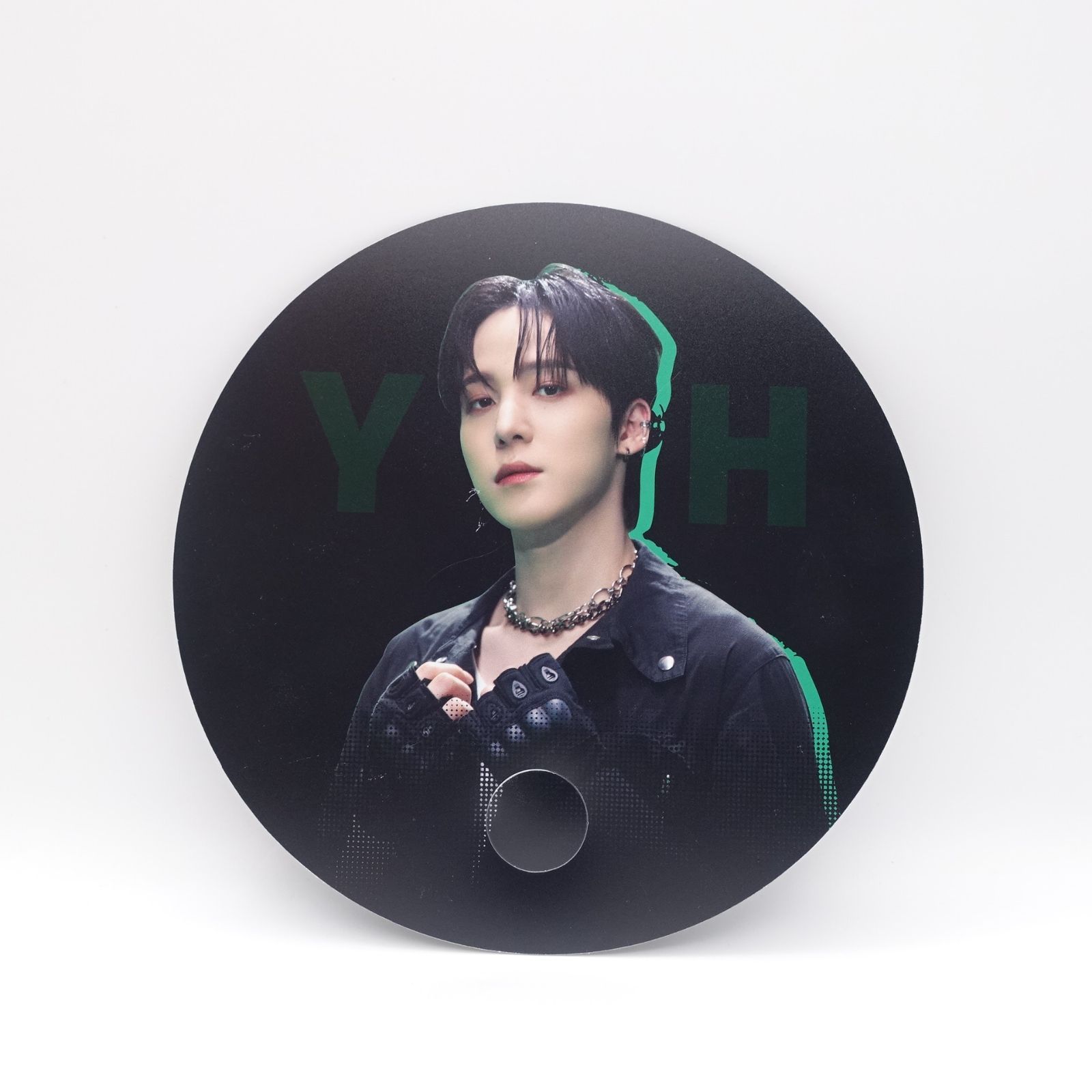 【匿名配送】ATEEZ US限定トレCelebration ver. ユノ ATEEZ ユノ THE WORLD EP.2 OUTLAW everline POPUP 特典 うちわ ダーツ