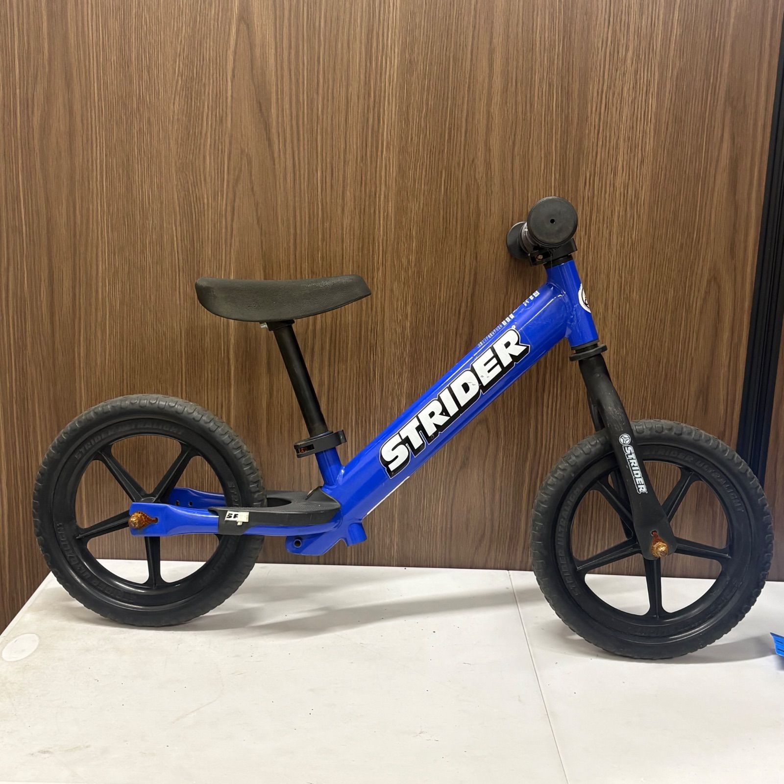 ジャンク 日本正規品 STRIDER SPORT 12インチ ストライダー スポーツ