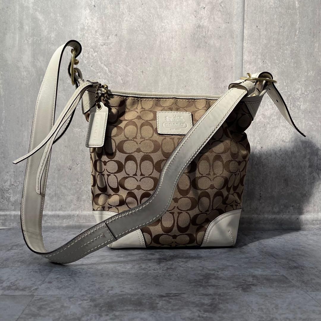 COACH】コーチ ブリーカーシグネチャーダッフル シグネチャー柄