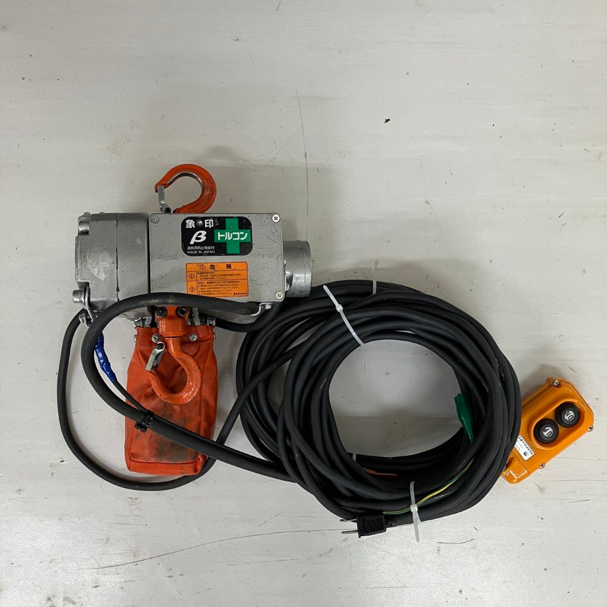 ZOJIRUSHI CORPORATION 象印 単相100v 200kg 揚程6m ホイスト チェーンブロック β200kg ЗЗ ZOJIRUSHI CORPORATION 象印 単相100v 200kg 小型電気チェーン