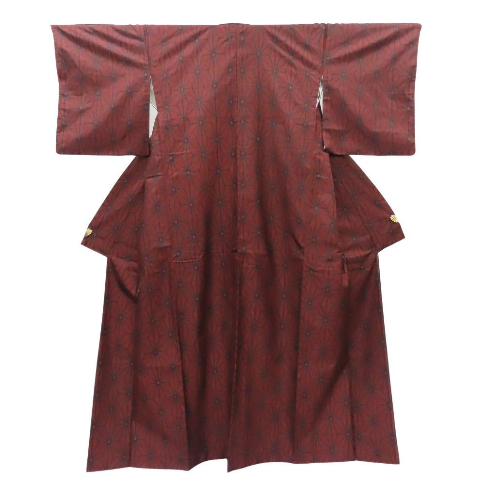 【中古】 紬 正絹 レッド ブラック 村山大島 麻の葉模様 モダン 和装 呉服 和服 きもの レディース 女性 中古】 紬 正絹 レッド ブラック 村山大島 麻の葉模様 モダン 和装