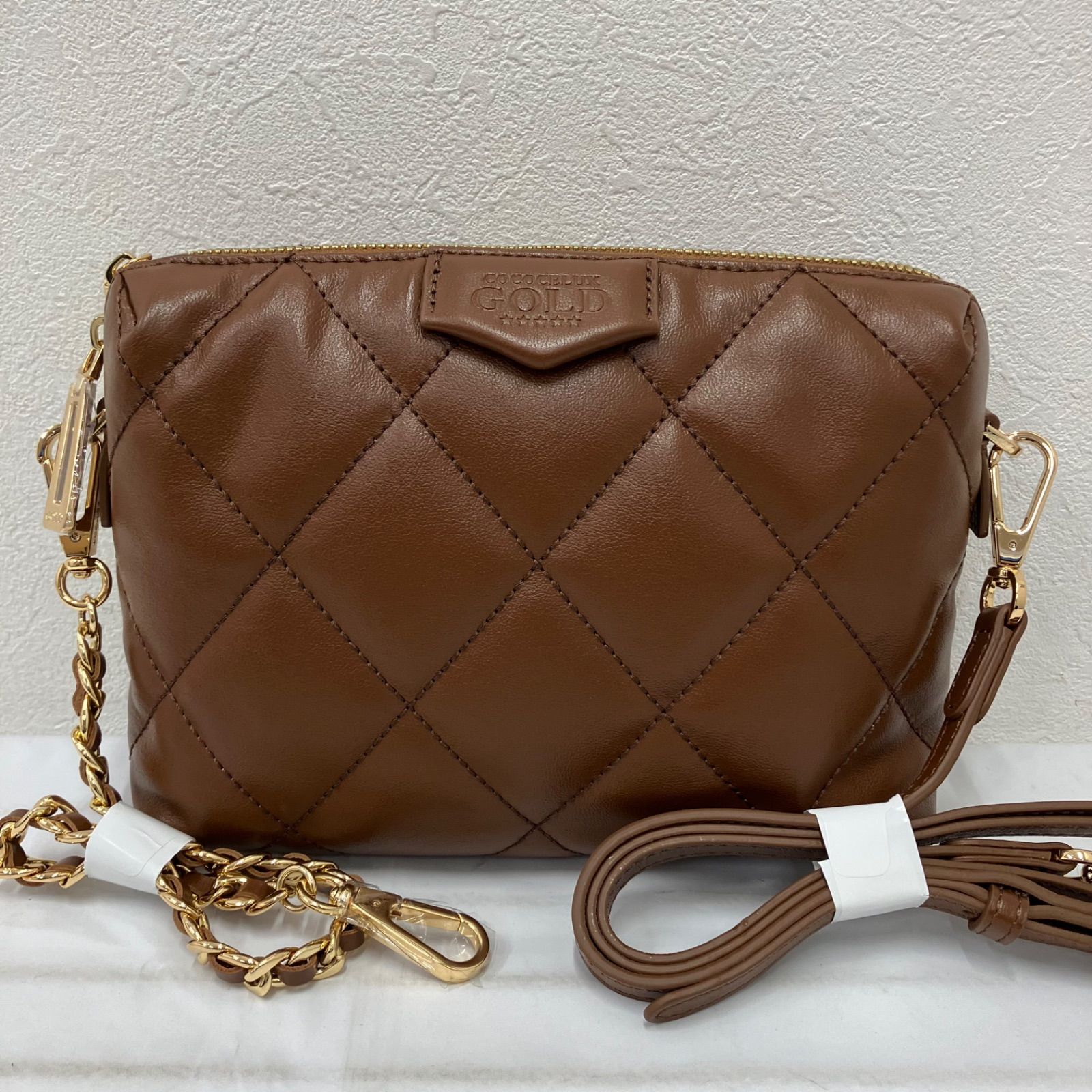 186005 COCOCELUX GOLD ココセリュックスゴールド ラウンド 2way ショルダーバッグ [241009HM100001] COCOCELUX GOLD ココセリュックス ゴールド トートバッグ 205DA0365